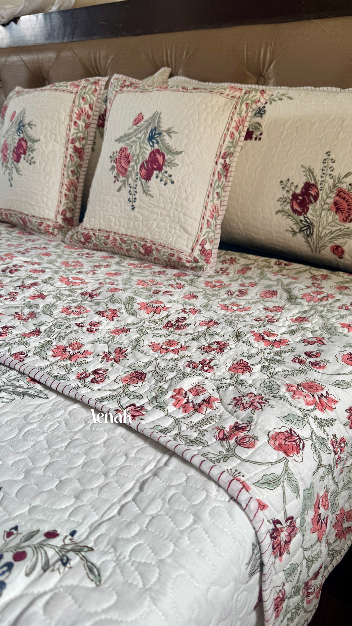 Burgundy Anaar Handblock Bedsheet + Quilted Bedcover Combo