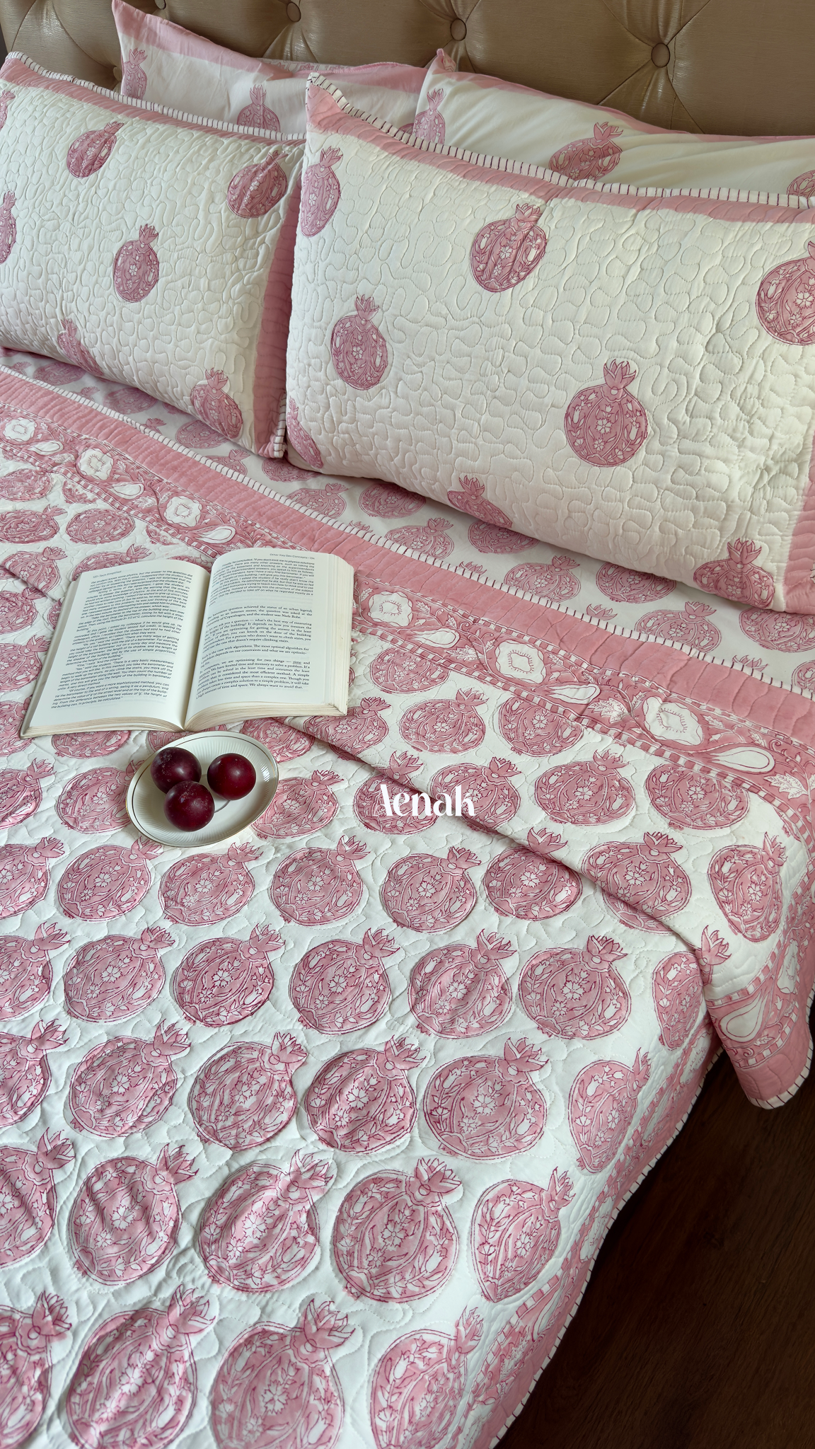 Pink Anaar Handblock Bedsheet + Quilted Bedcover Combo