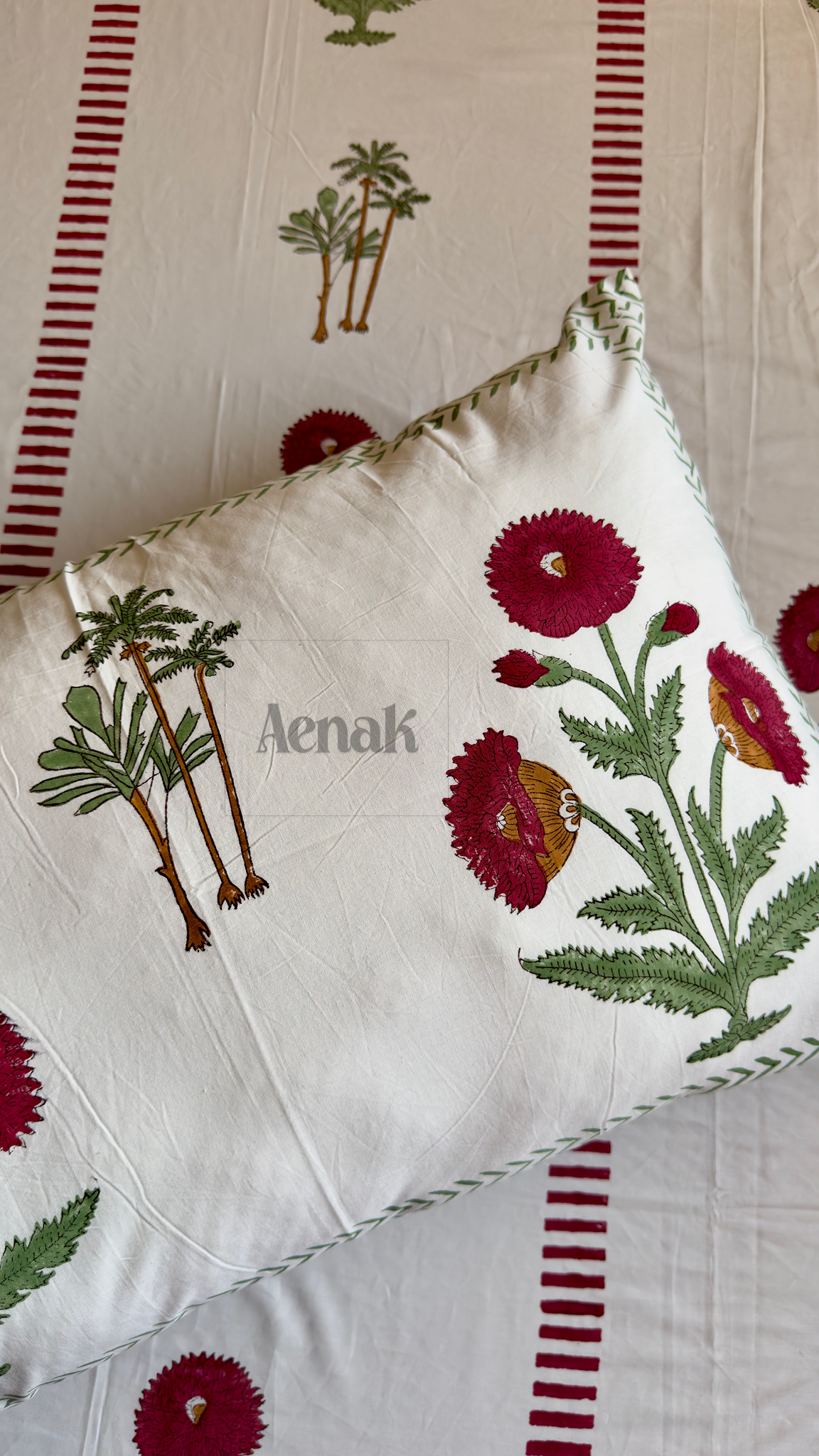 Red Dahlia Handblock Bedsheet + Dohar Combo