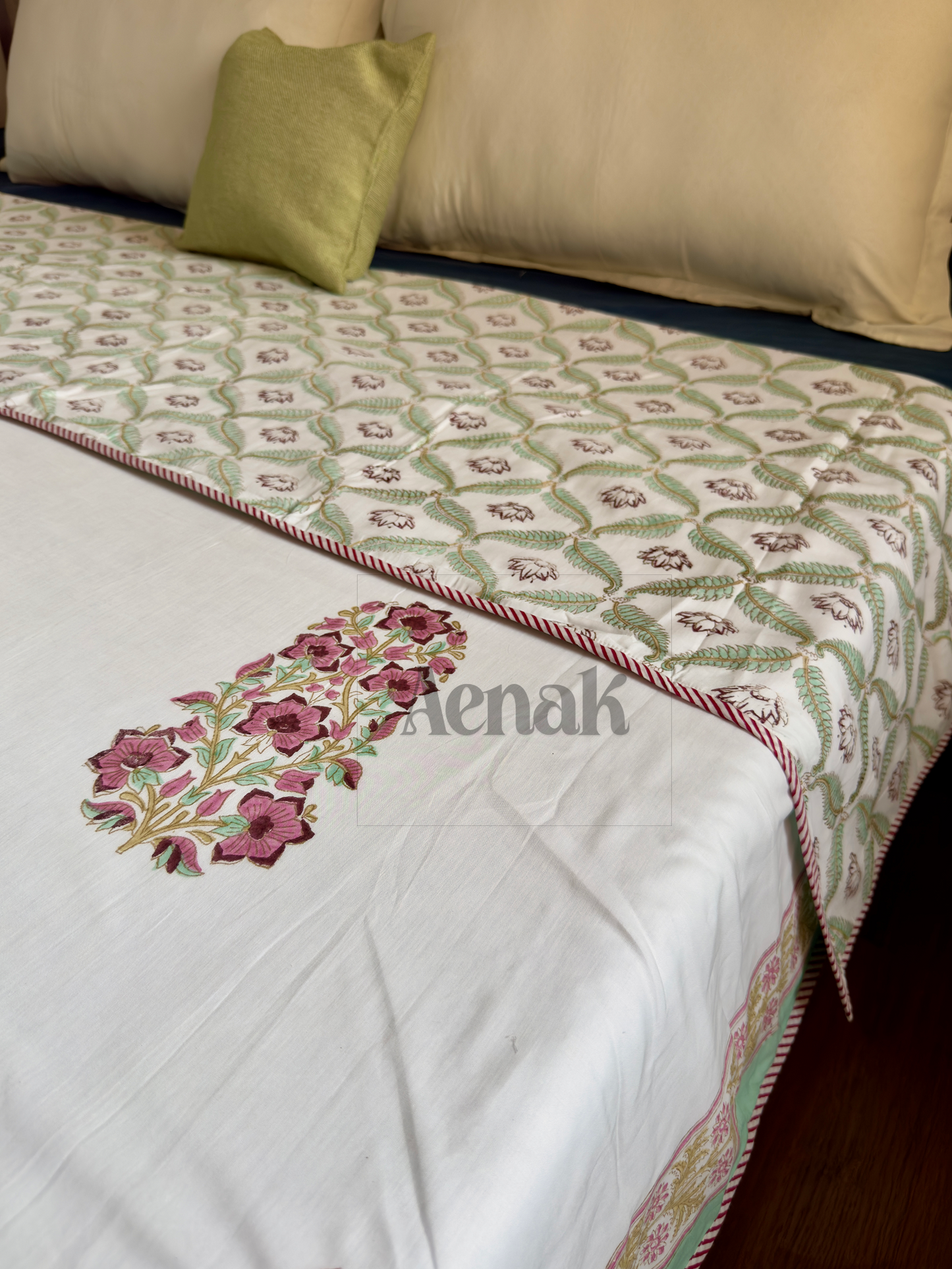 Purple Phool Boota Handblock Printed Mulmul Cotton Reversible Dohar