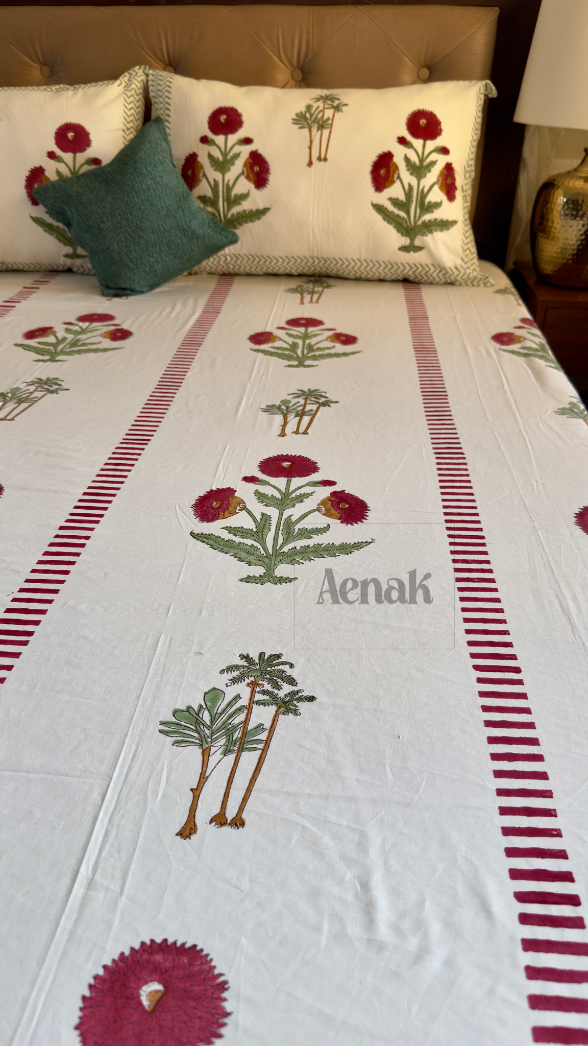 Red Dahlia Handblock Bedsheet + Dohar Combo