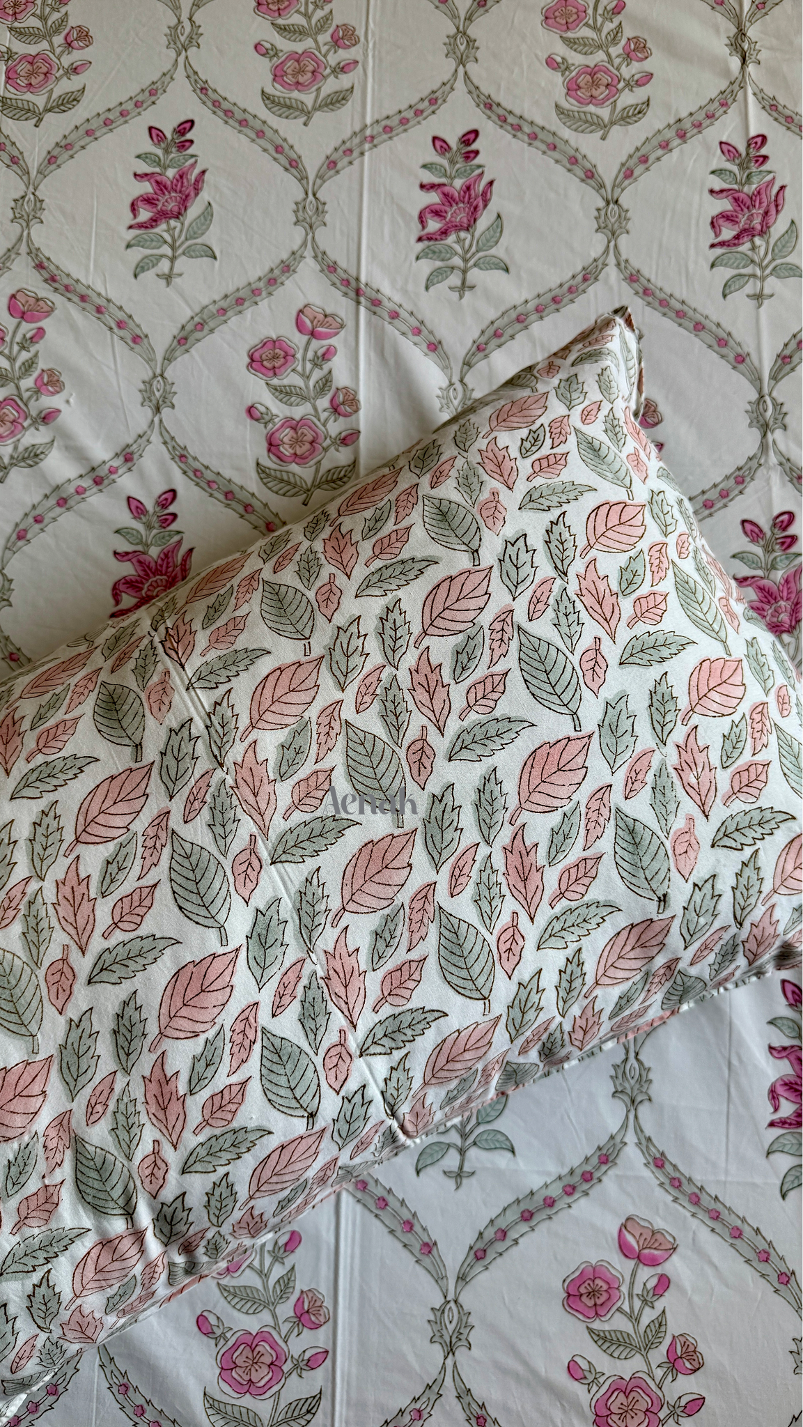 Pink Periwinkle Jaal Handblock Bedsheet + Quilted Bedcover Combo