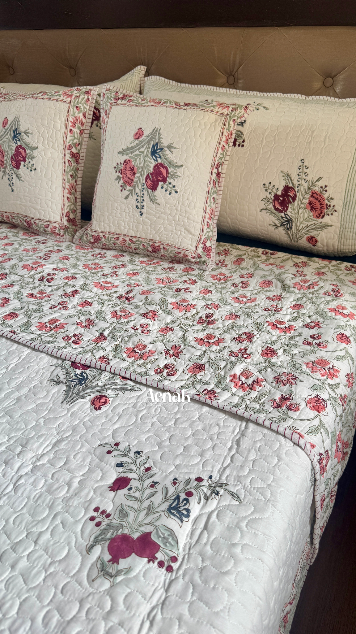 Burgundy Anaar Handblock Bedsheet + Quilted Bedcover Combo