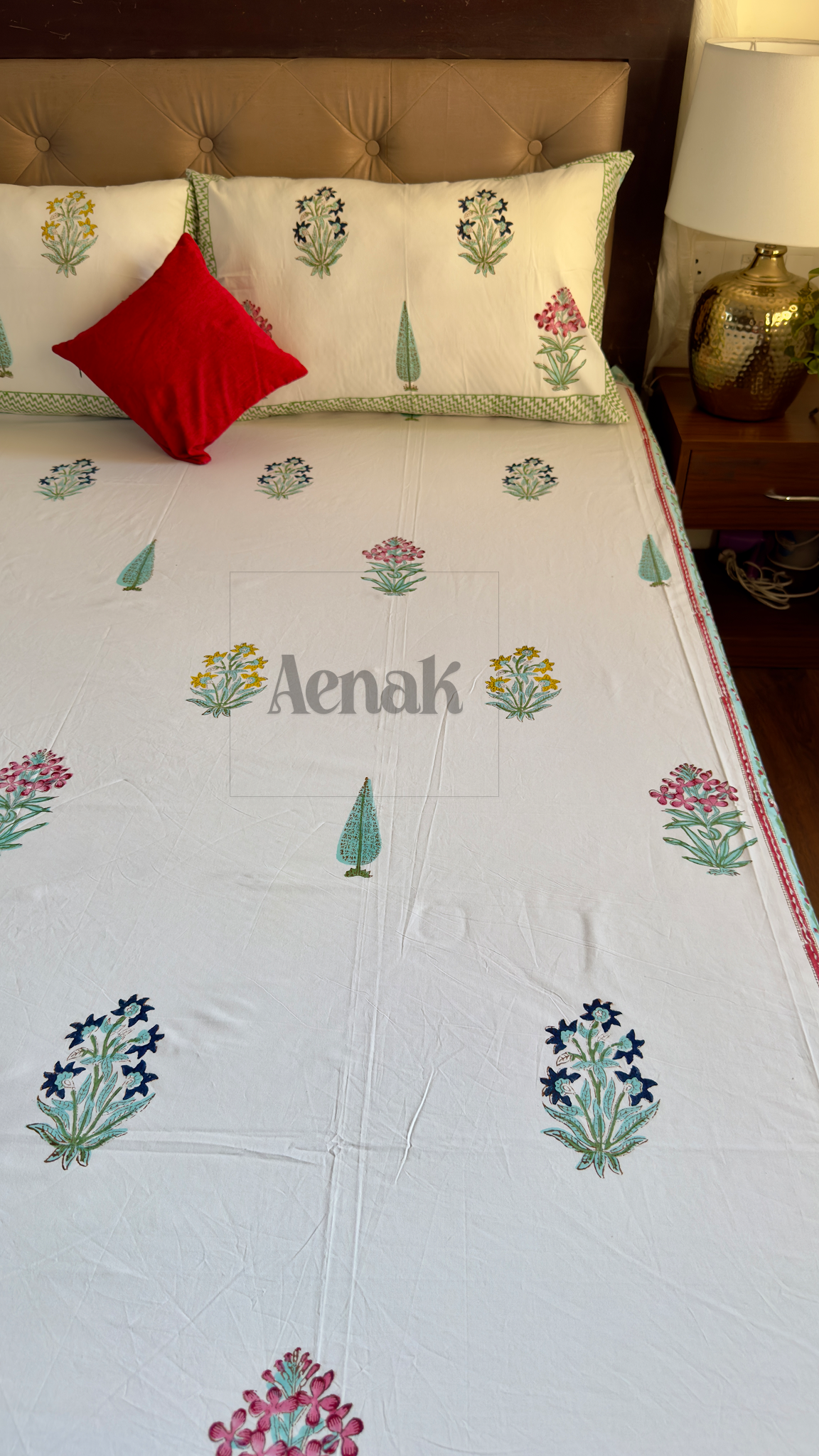 Madhumati Handblock Bedsheet + Quilted Bedcover Combo