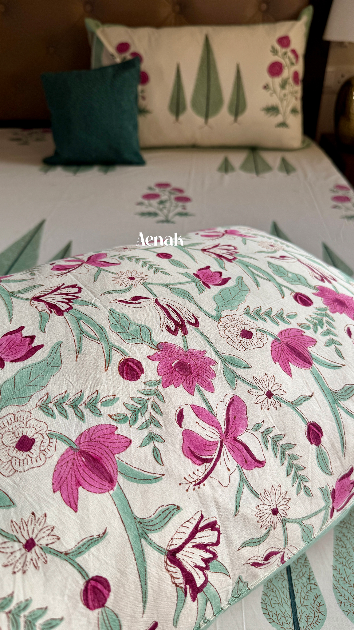 Magenta Floral Garden Handblock Printed Premium Cotton Bedsheet (Ivory Base)