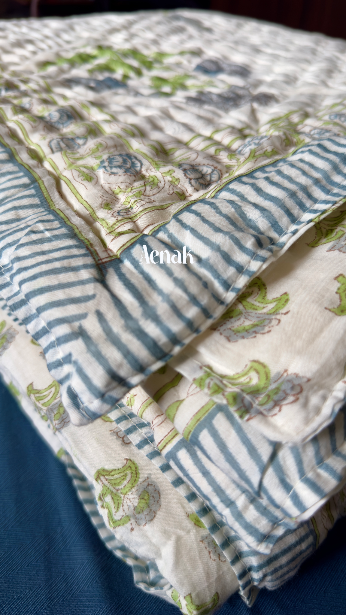 Blue Dahlia Handblock Printed Reversible Mulmul Cotton Quilt