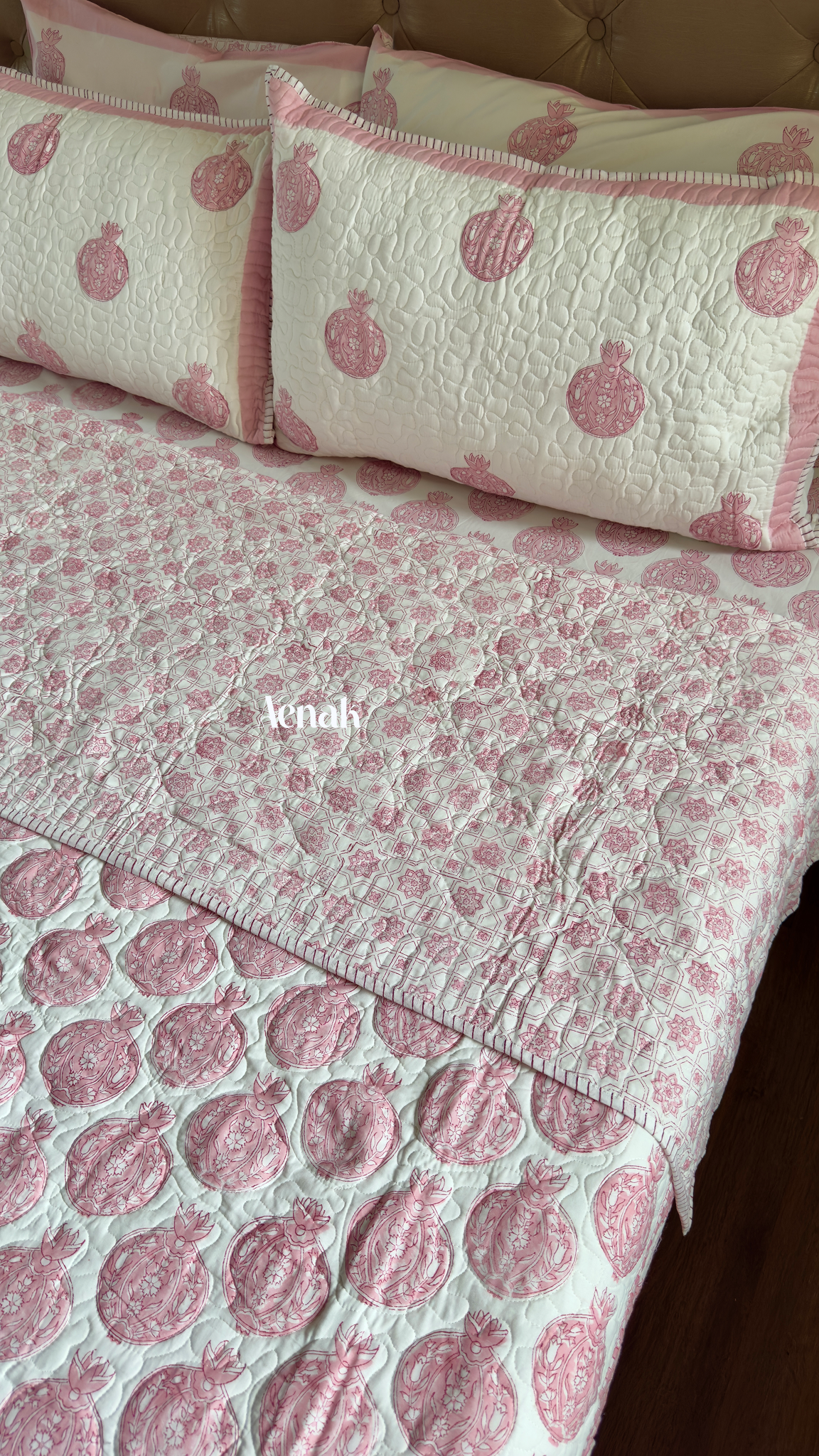 Pink Anaar Handblock Bedsheet + Quilted Bedcover Combo