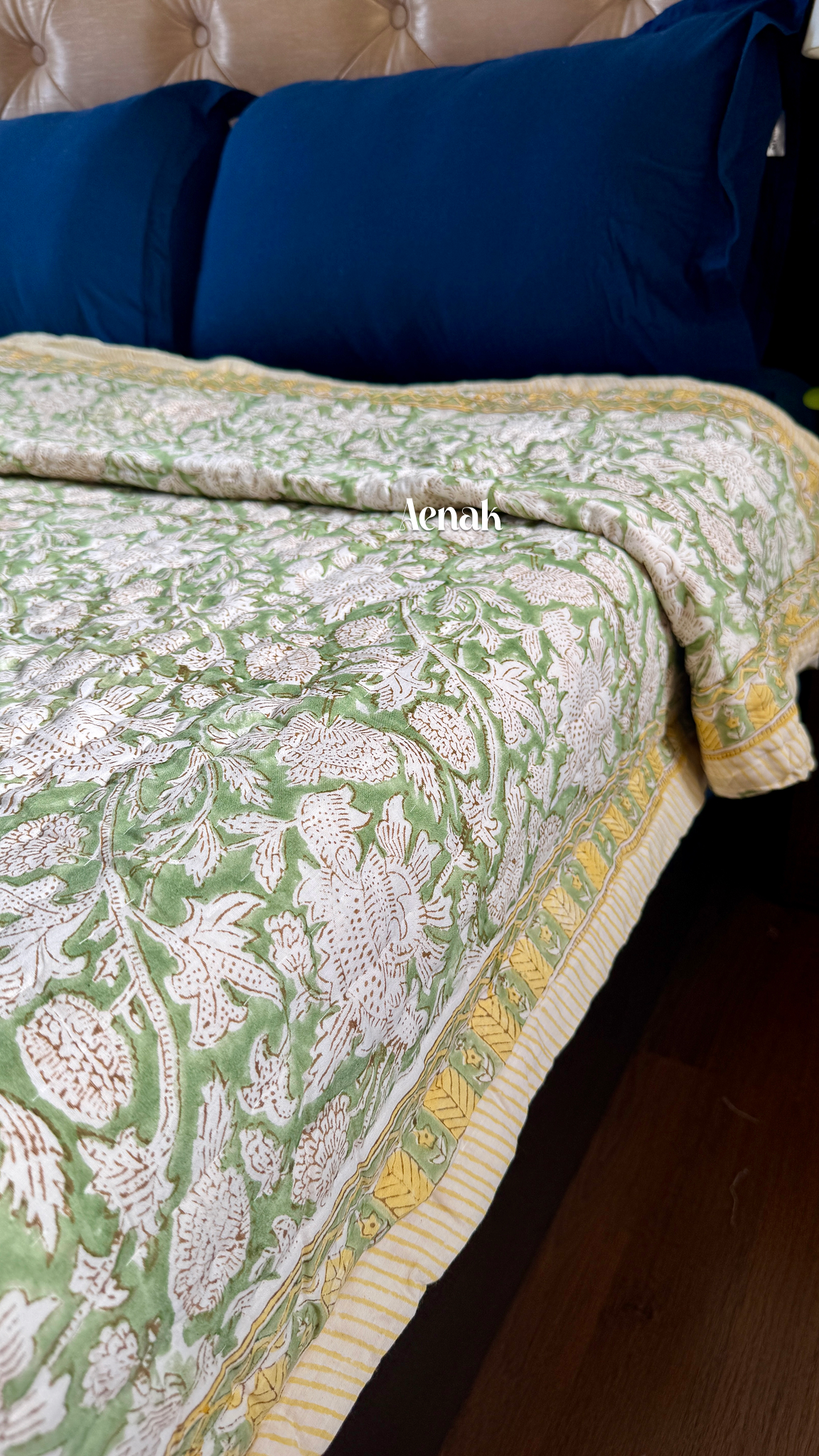 Green Gadd Handblock Printe Reversible Mulmul Cotton Quilt