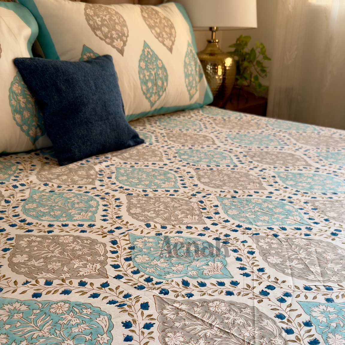 Blue & Grey Jaal Handblock Bedsheet + Quilted Bedcover Combo