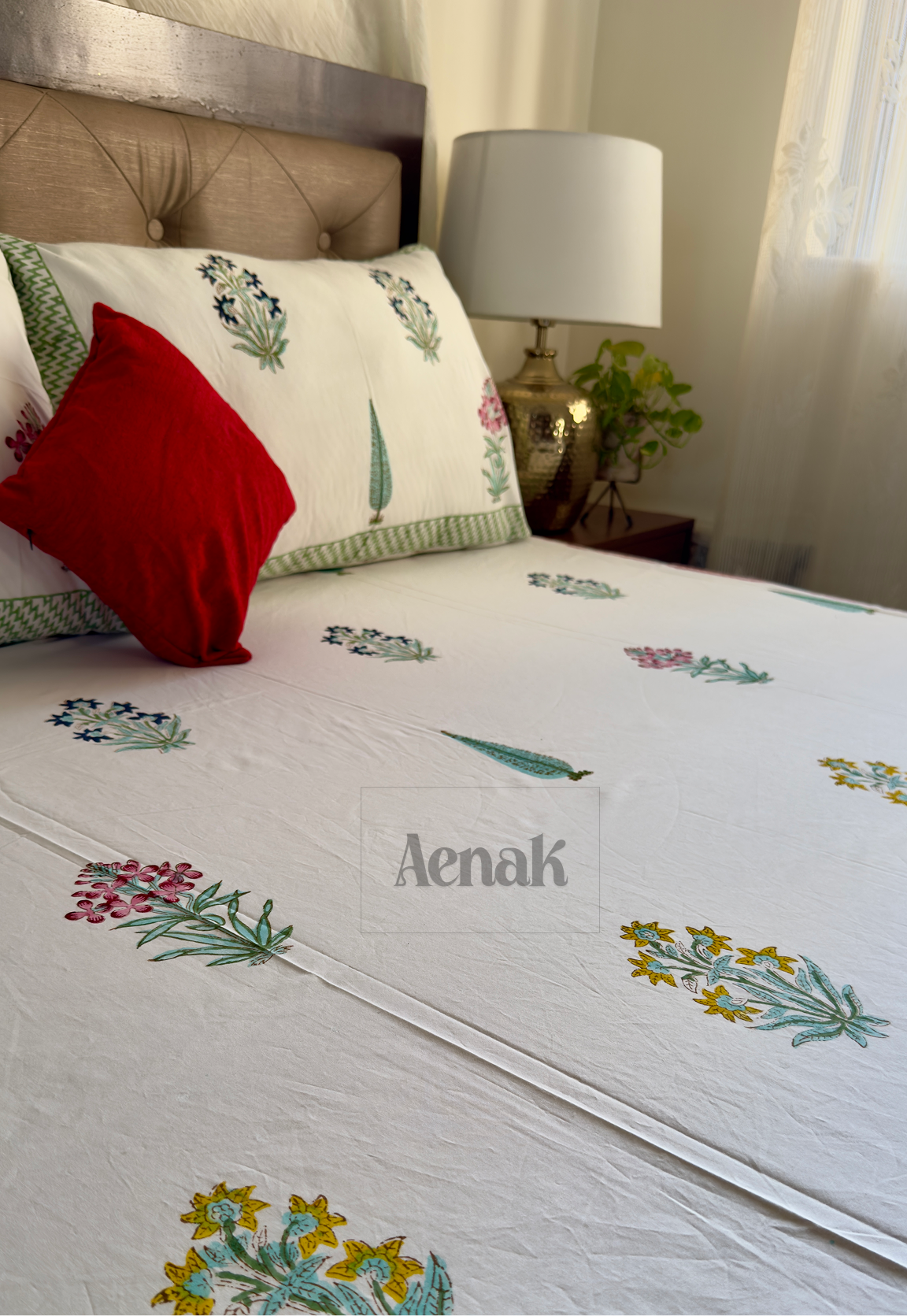 Madhumati Handblock Bedsheet + Quilted Bedcover Combo