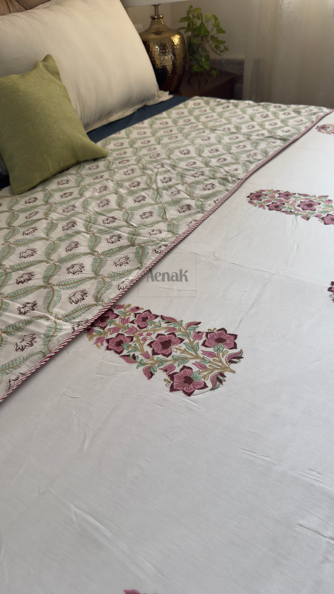 Purple Phool Boota Handblock Printed Mulmul Cotton Reversible Dohar
