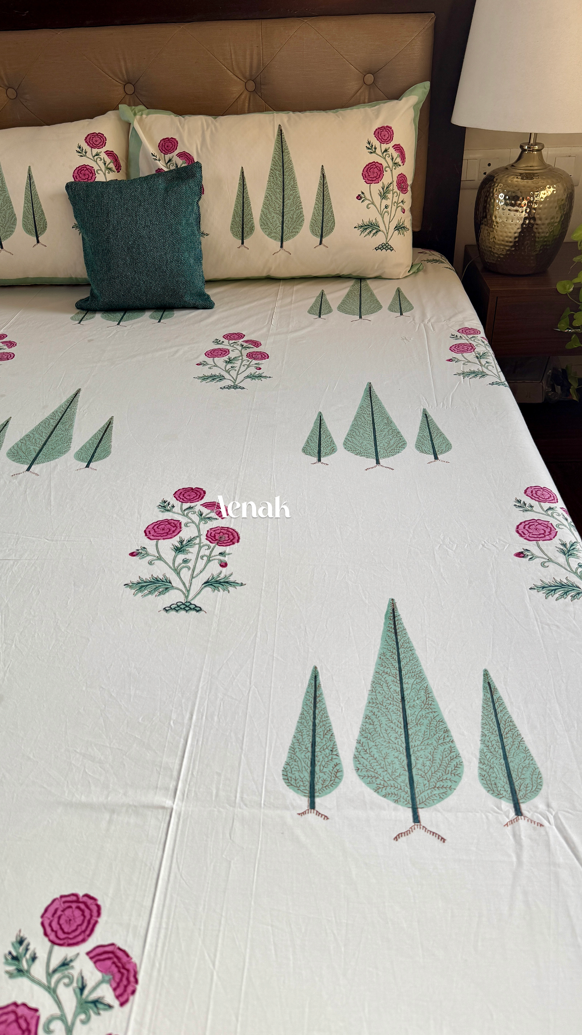 Magenta Floral Garden Handblock Printed Premium Cotton Bedsheet (Ivory Base)