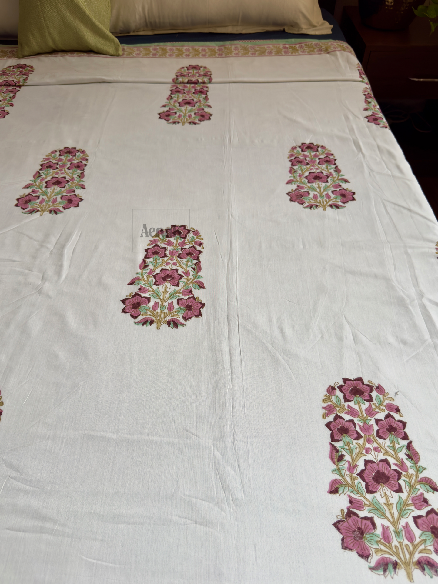 Purple Phool Boota Handblock Printed Mulmul Cotton Reversible Dohar