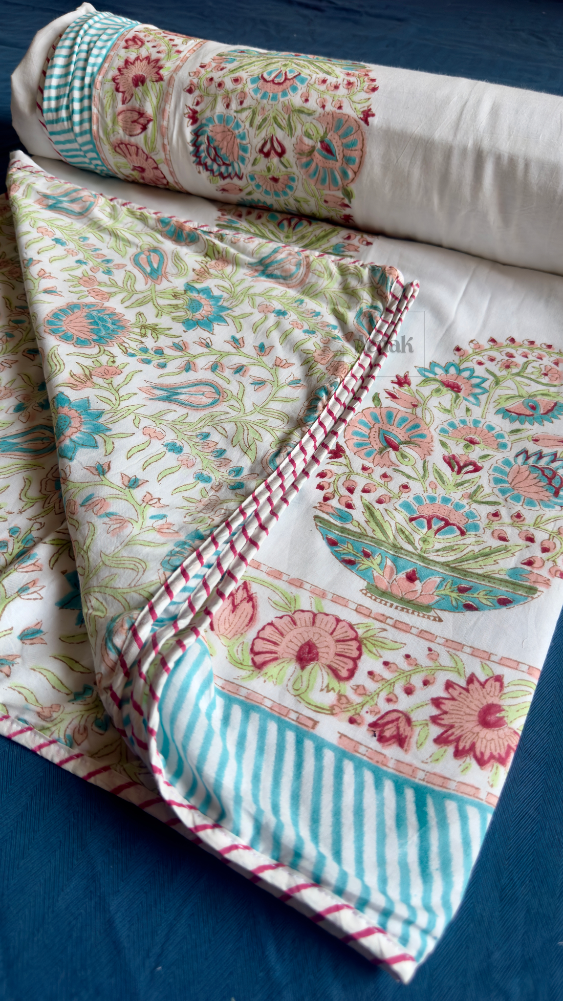Pink Kairi Handblock Bedsheet + Dohar Combo
