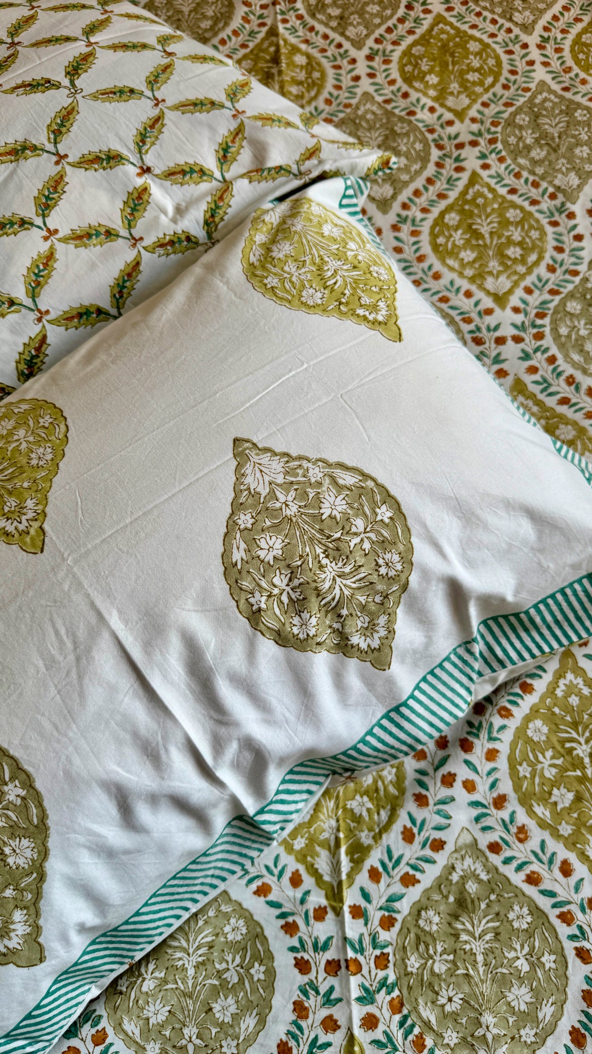 Green Jaal Handblock Printed Premium Cotton Bedsheet
