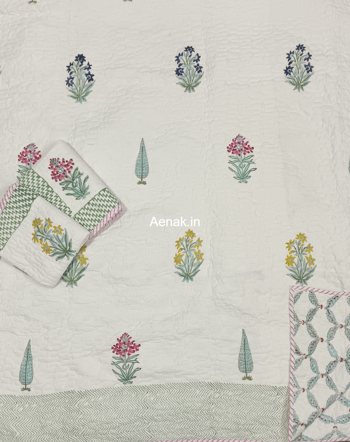 Madhumati Handblock Reversible Quilted Bedcover Set