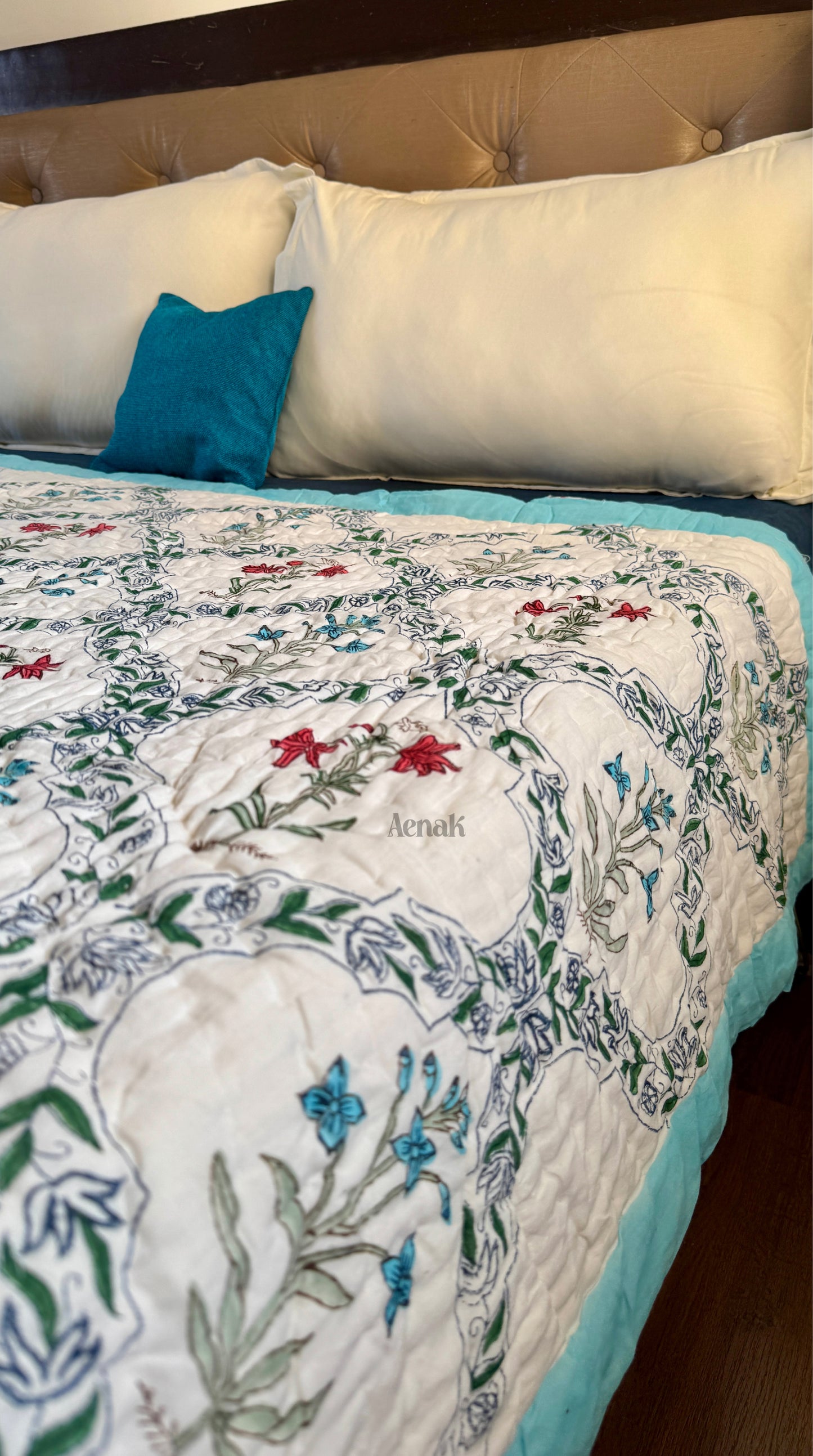 Red & Blue Floral Jaal Handblock Bedsheet + Quilt Combo