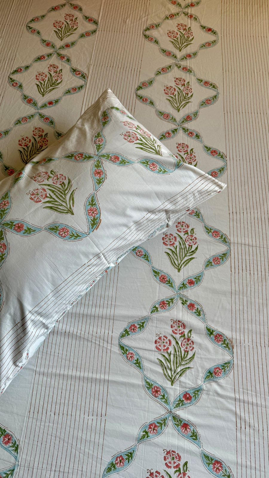 Red Periwinkle Handblock Printed Premium Cotton Bedsheet