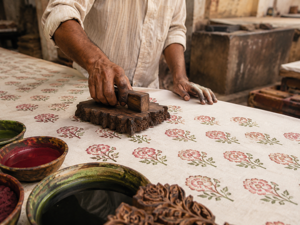 Handblock Printing: How Jaipur Artisans Make Your Bedsheet