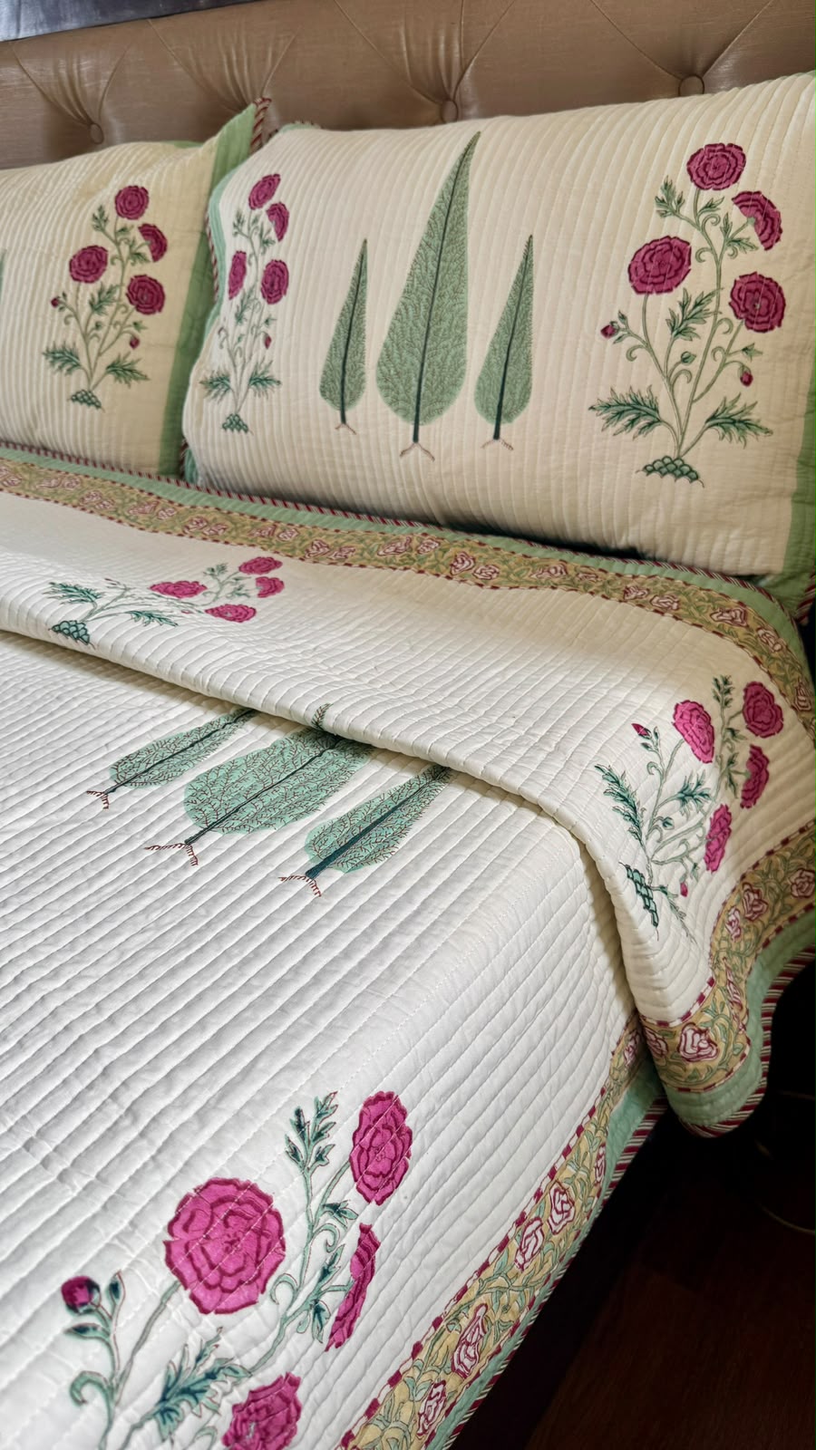 Quilted Bedcover 105x108 Inches