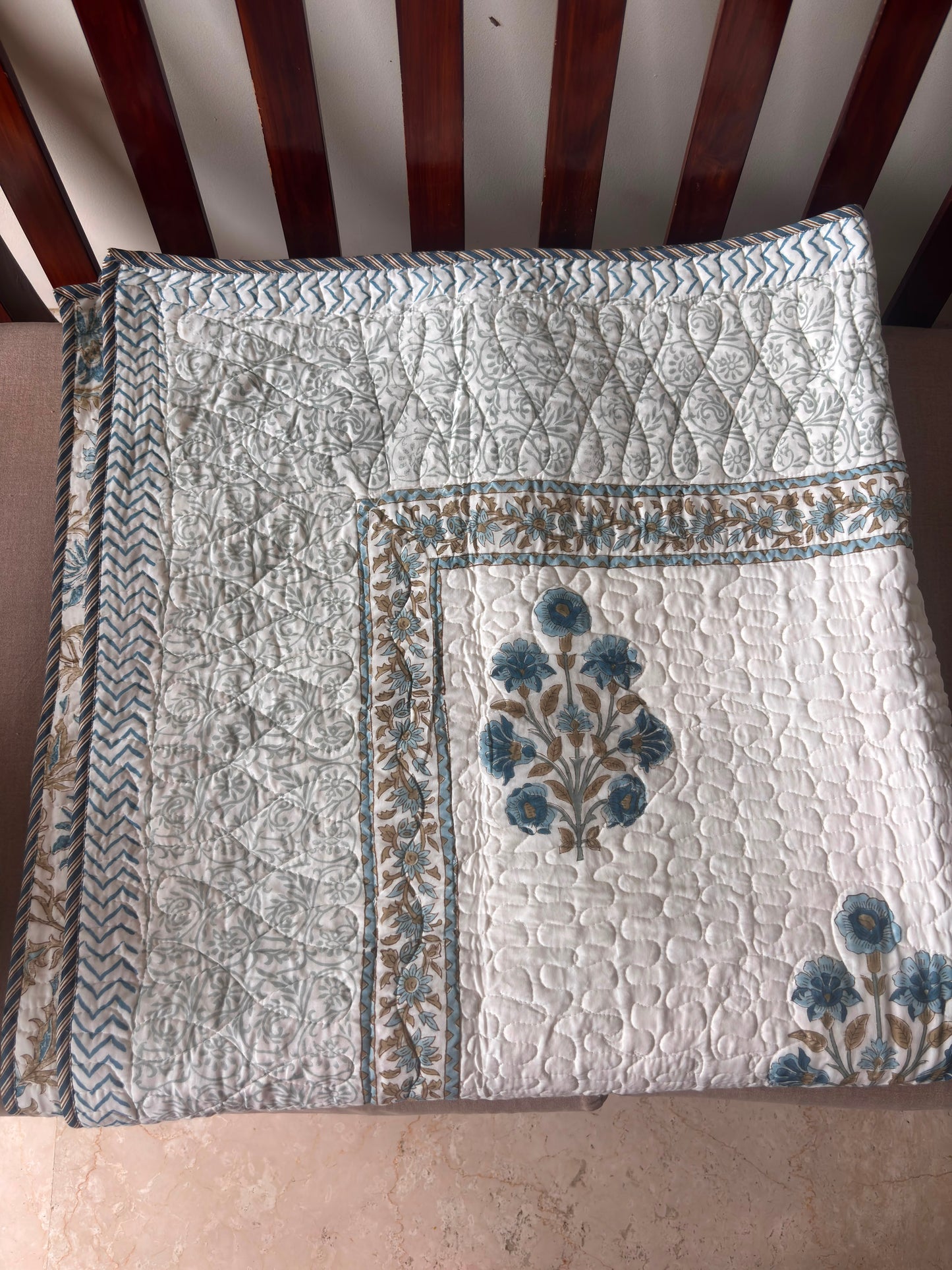 Blue Phool Boota Handblock Reversible Quilted Cotton Bedcover Set-106x108