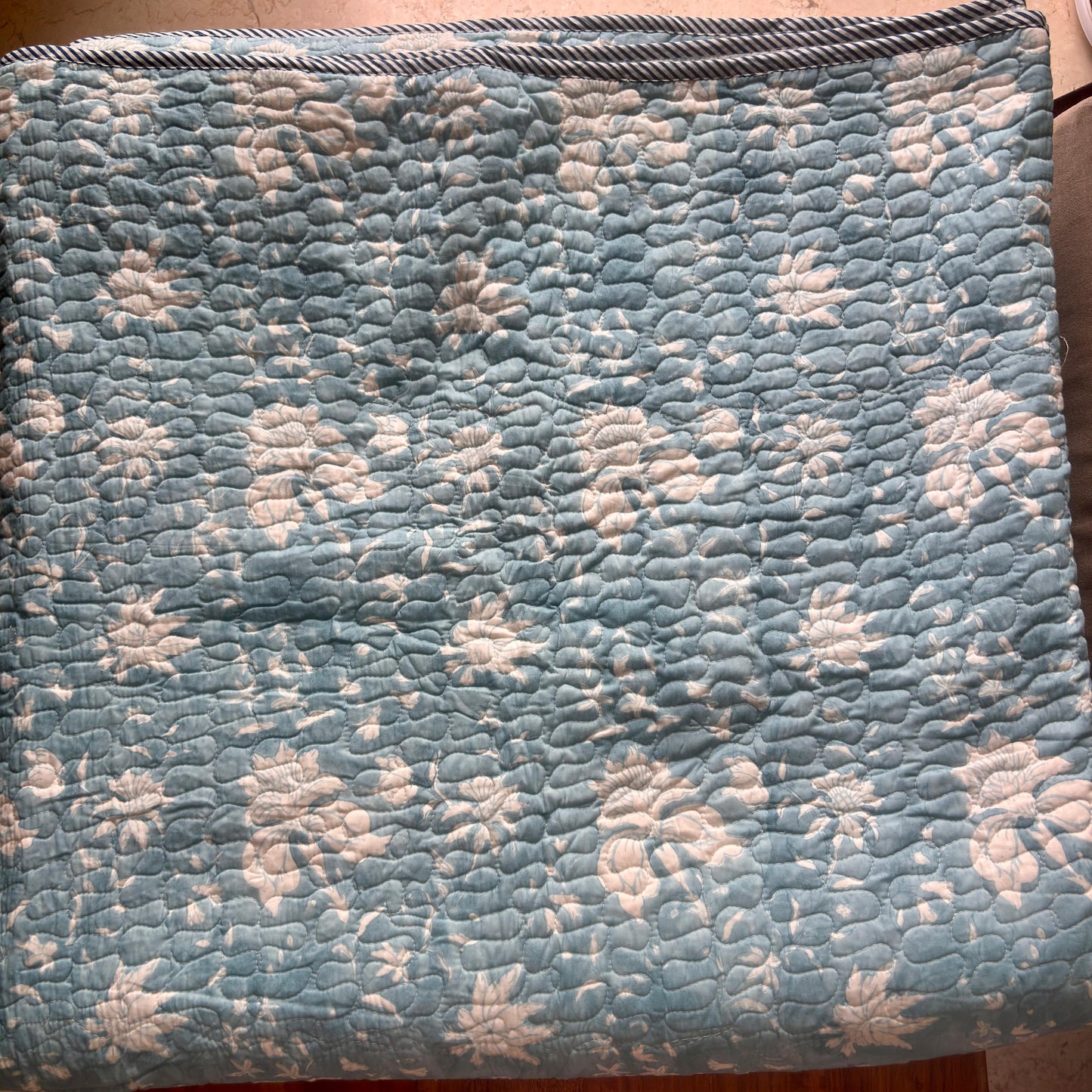 Blue Floral Garden Handblock Printed Reversible Quilted Cotton Bedcover Set-106x108