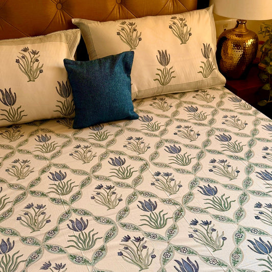 Blue Lotus Jaal Handblock Premium Cotton Bedsheet Set (Light Beige Base)