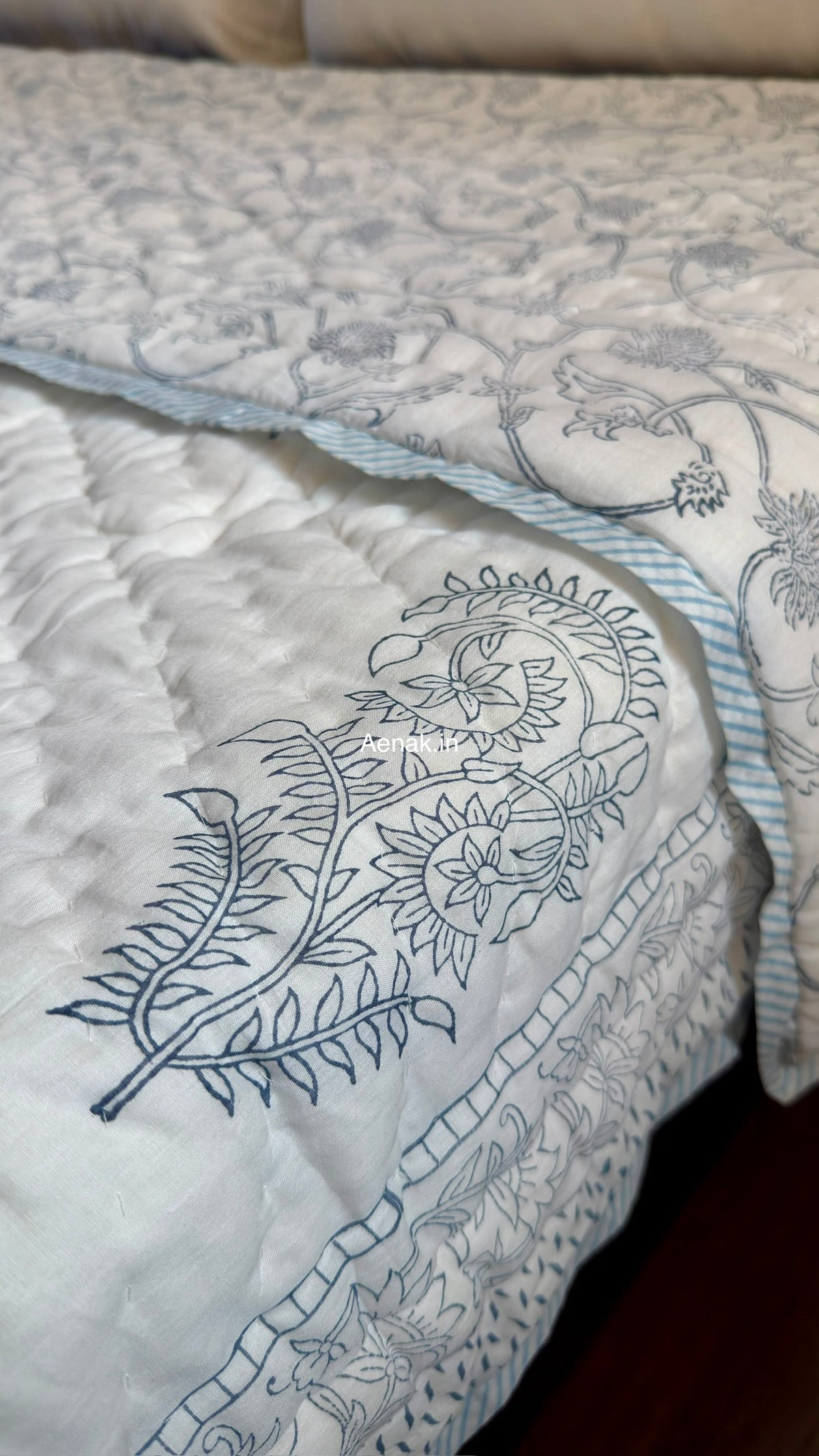 The Nakshi Handblock Reversible Mulmul Cotton Quilt