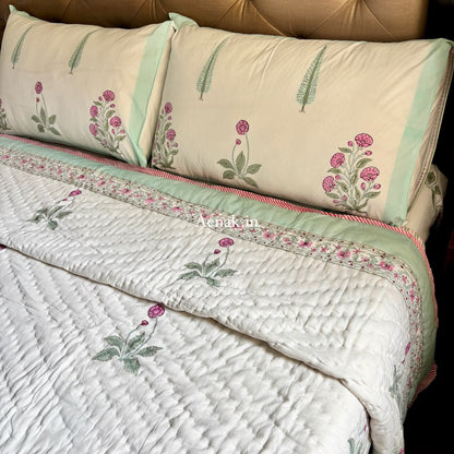 Light Magenta Floral Handblock Bedsheet + Quilt Combo Set