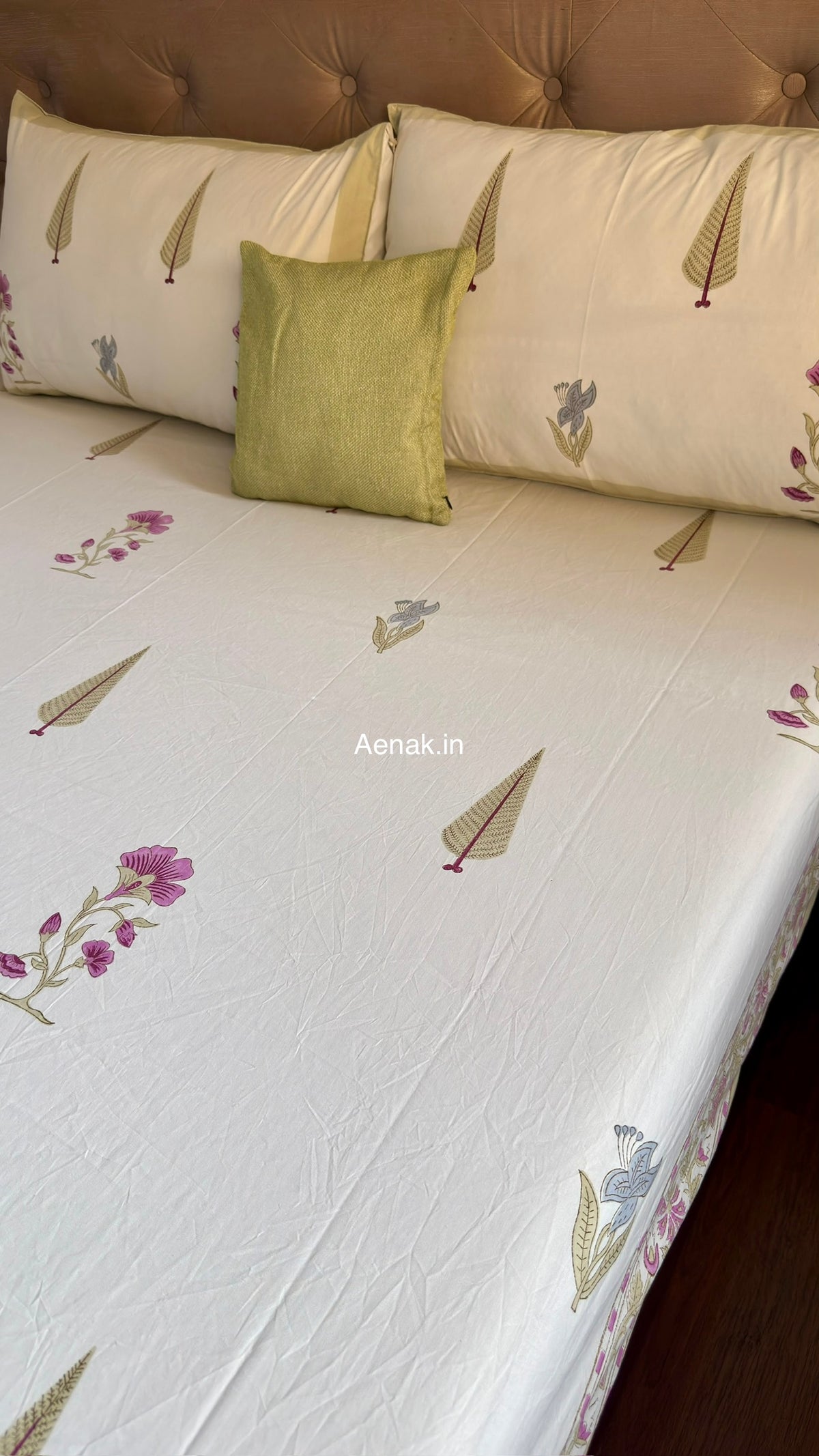 Dusty Mulberry Handblock Bedsheet + Quilted Bedcover Combo (Ivory White)