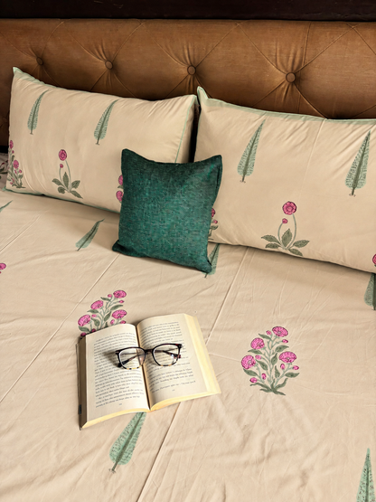 Light Magenta Handblock Premium Cotton Bedsheet Set (Beige Base)