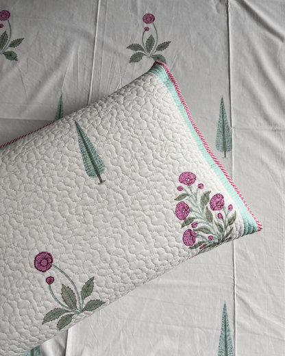 Light Magenta Floral Handblock Reversible Quilted Bedcover Set-105x108