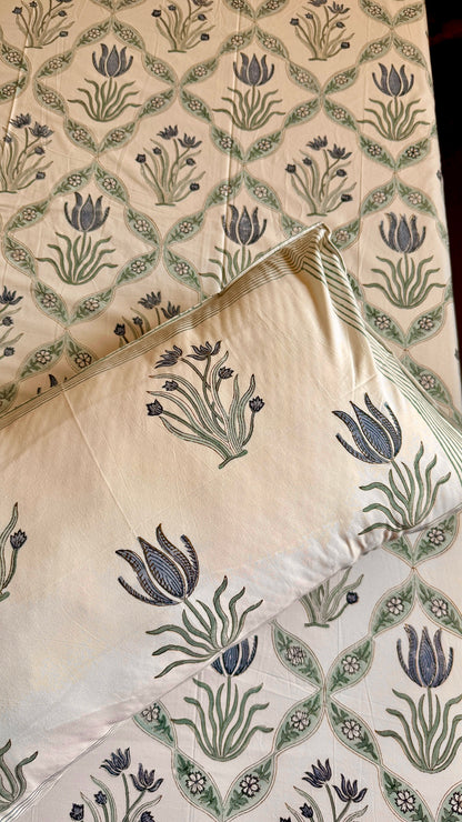 Blue Lotus Jaal Handblock Premium Cotton Bedsheet Set (Light Beige Base)