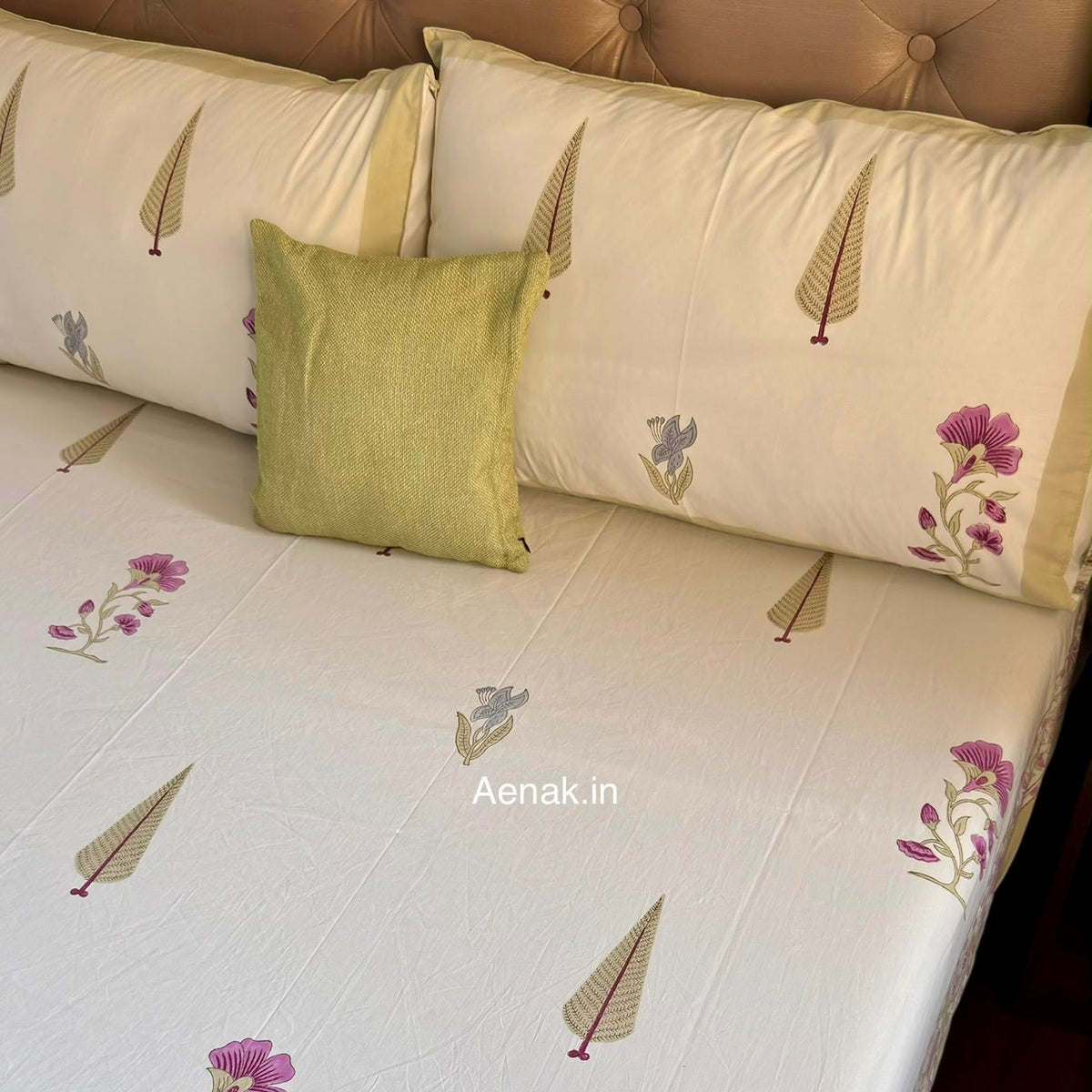 Dusty Mulberry Handblock Bedsheet + Quilted Bedcover Combo (Ivory White)