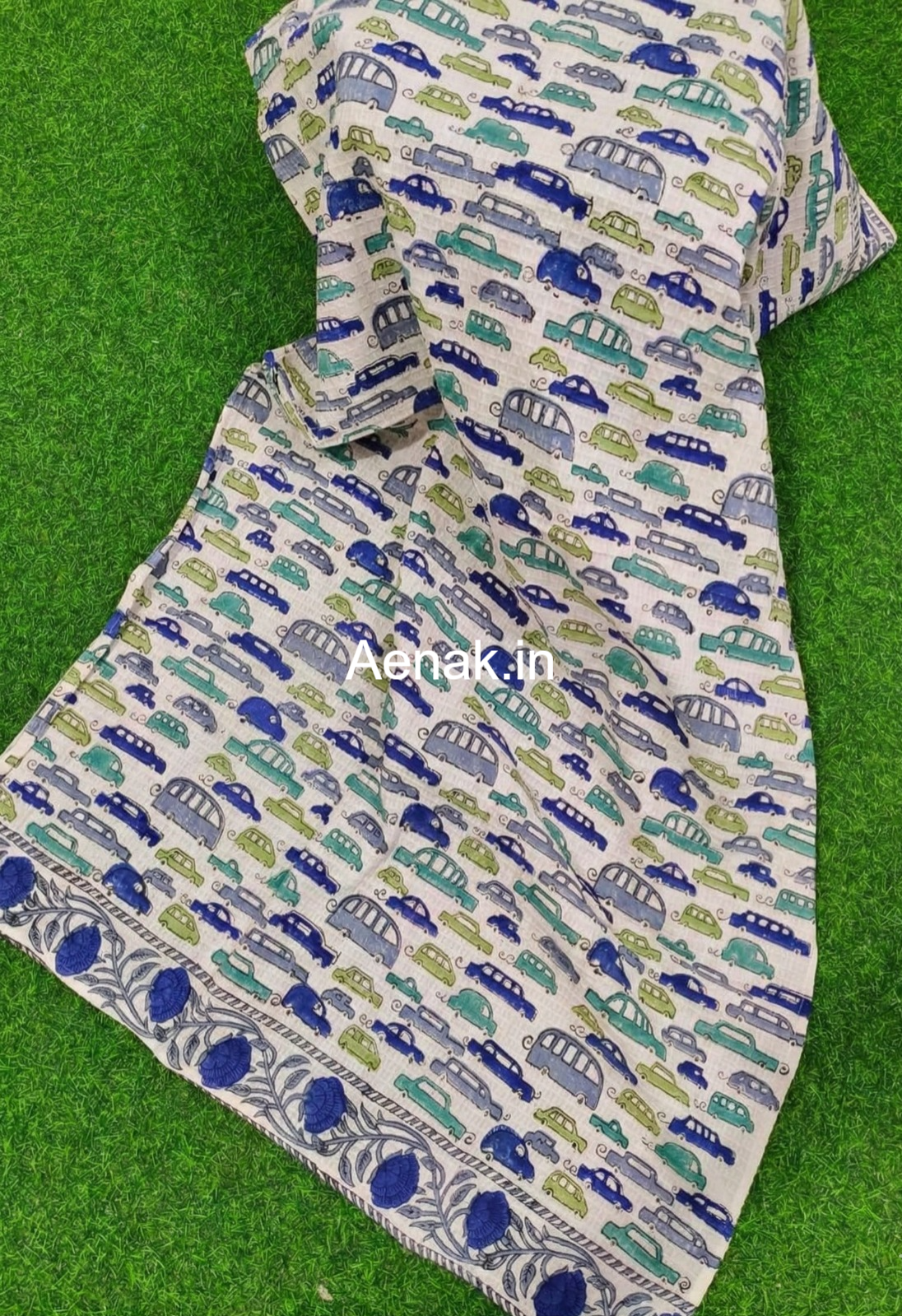 Tiny Blue Cars Handblock Waffle Cotton Bathing Towel