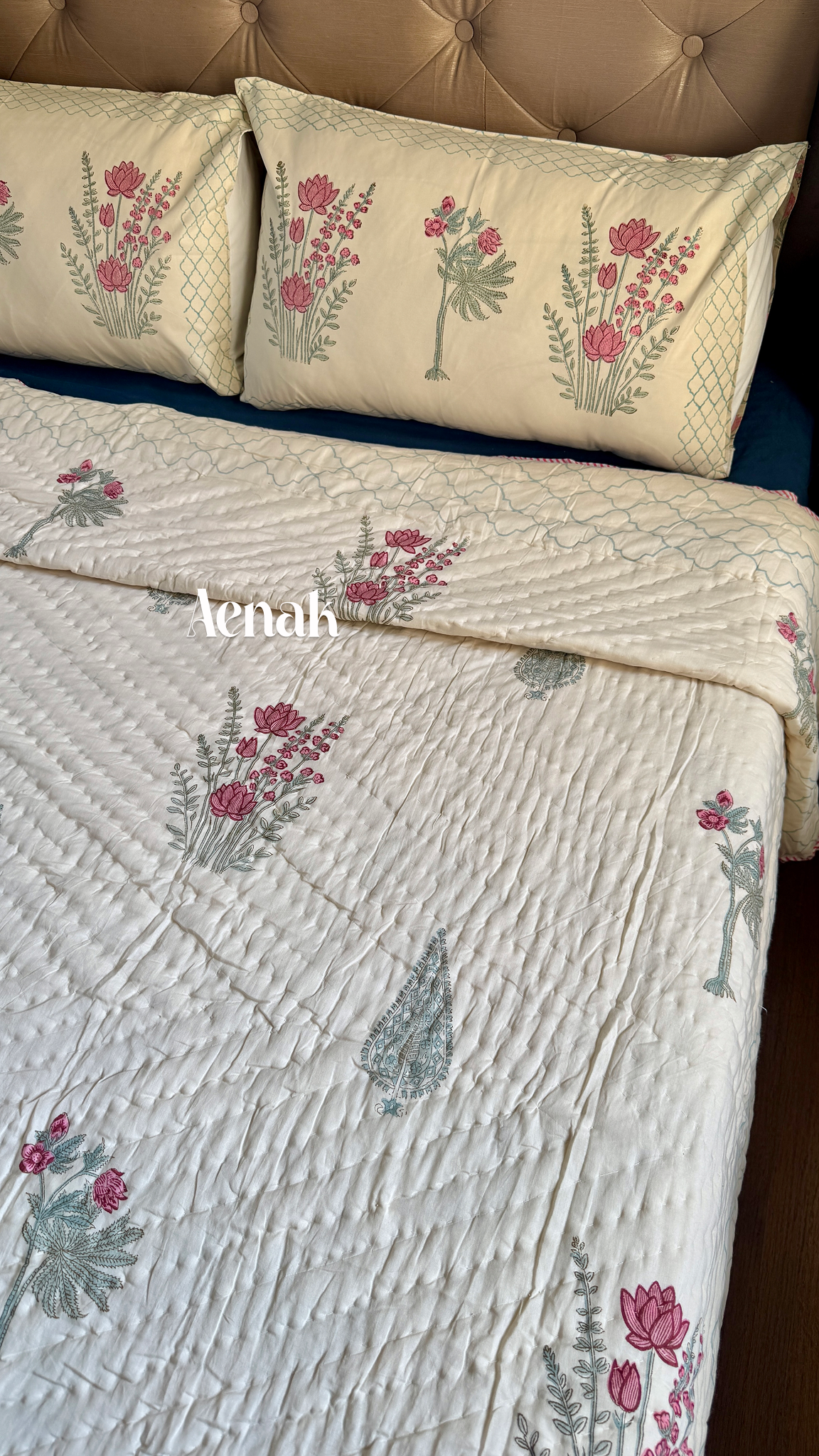 Green Ashoka Handblock Printed Reversible Mulmul Cotton Quilt (Beige Base)