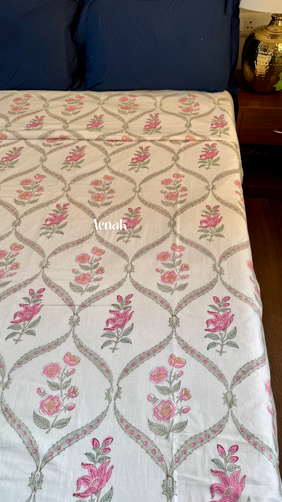 Pink Periwinkle Handblock Bedsheet + Dohar Combo