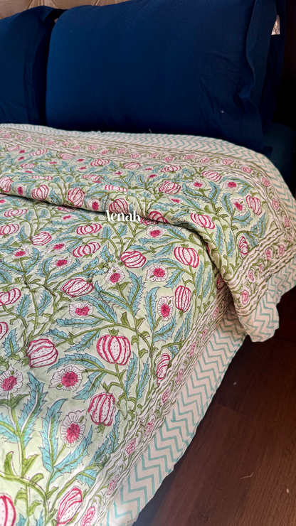 Red Anaar Handblock Bedsheet + Quilt Combo