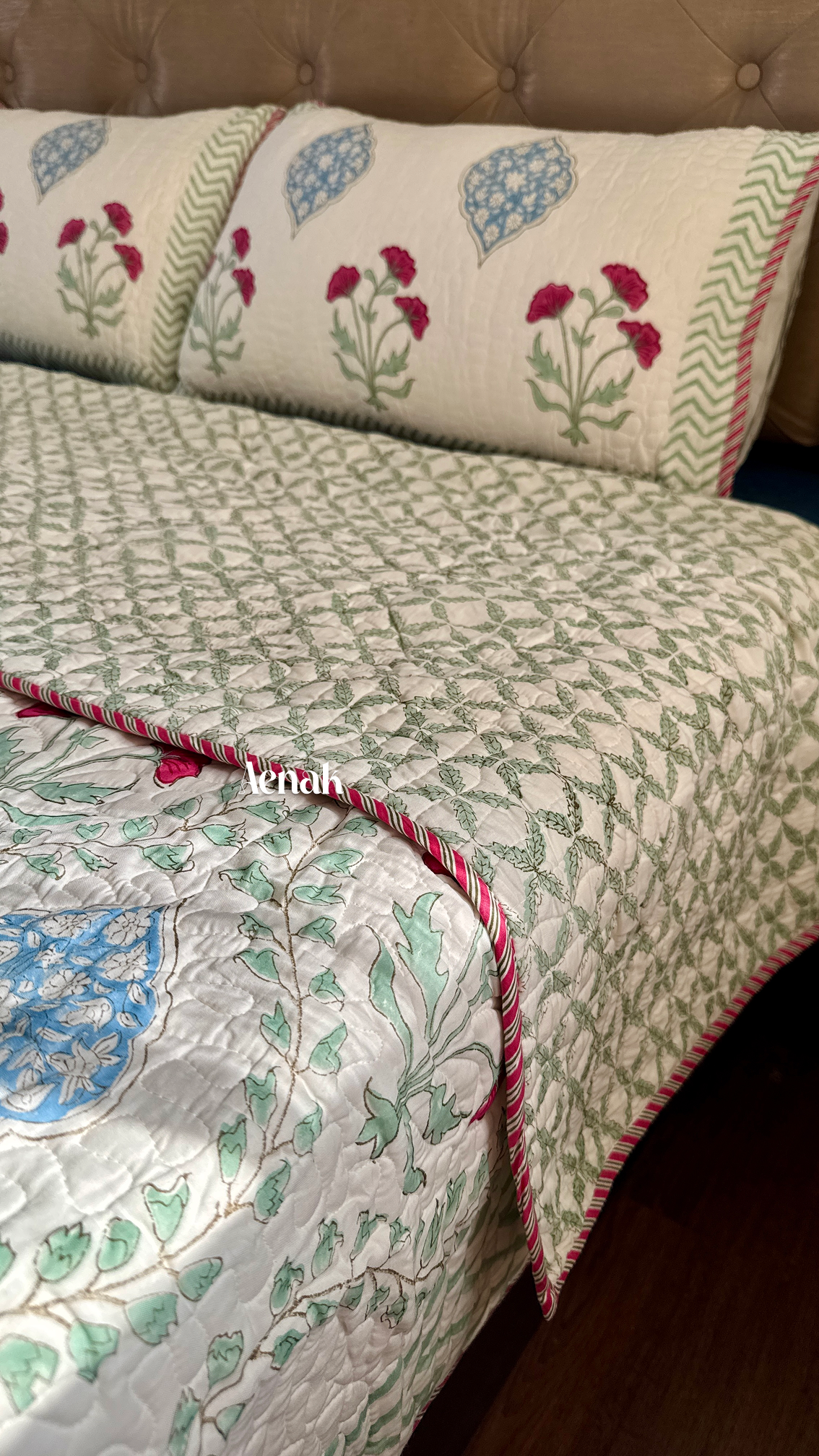 Pink Poppy Handblock Printed Reversible Quilted Bedcover (105x108)