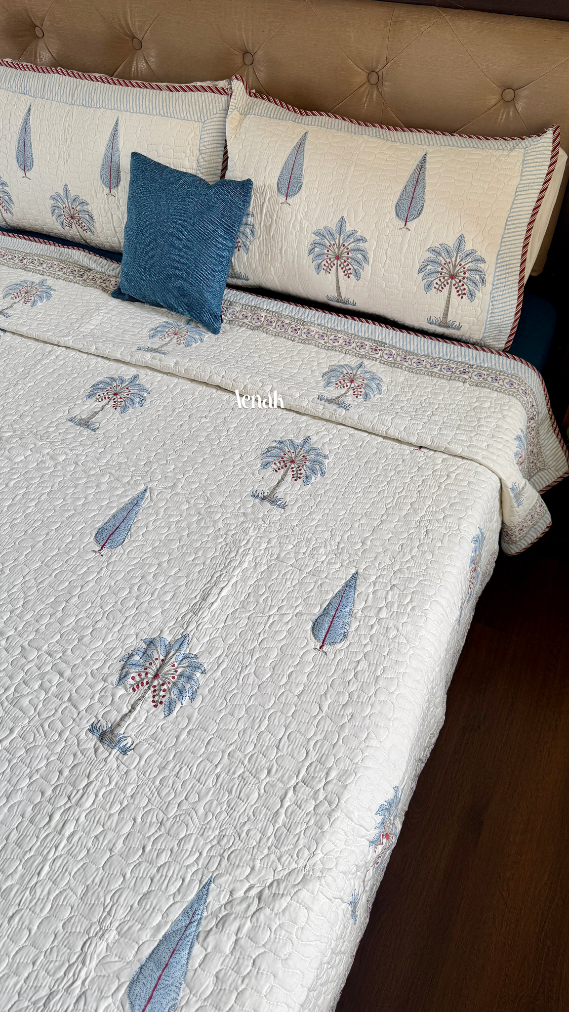 Light Blue Palm Jaal Handblock Printed Reversible Quilted Bedcover
