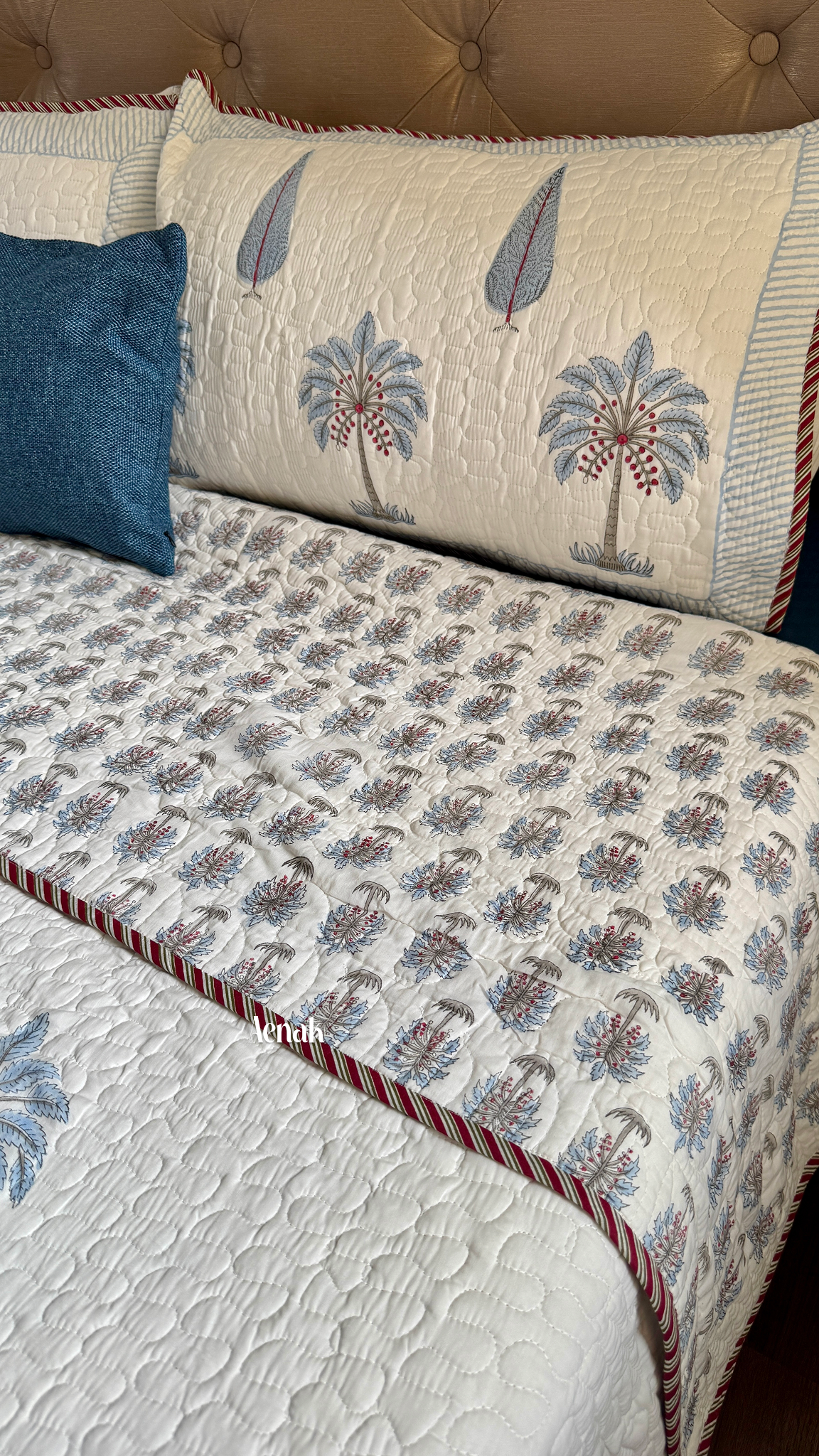 Light Blue Palm Jaal Handblock Printed Reversible Quilted Bedcover