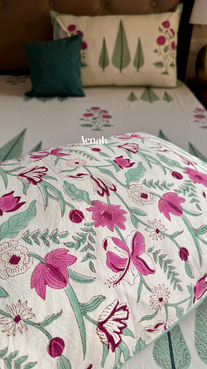 Magenta Floral Garden Handblock Printed Premium Cotton Bedsheet (Ivory Base)
