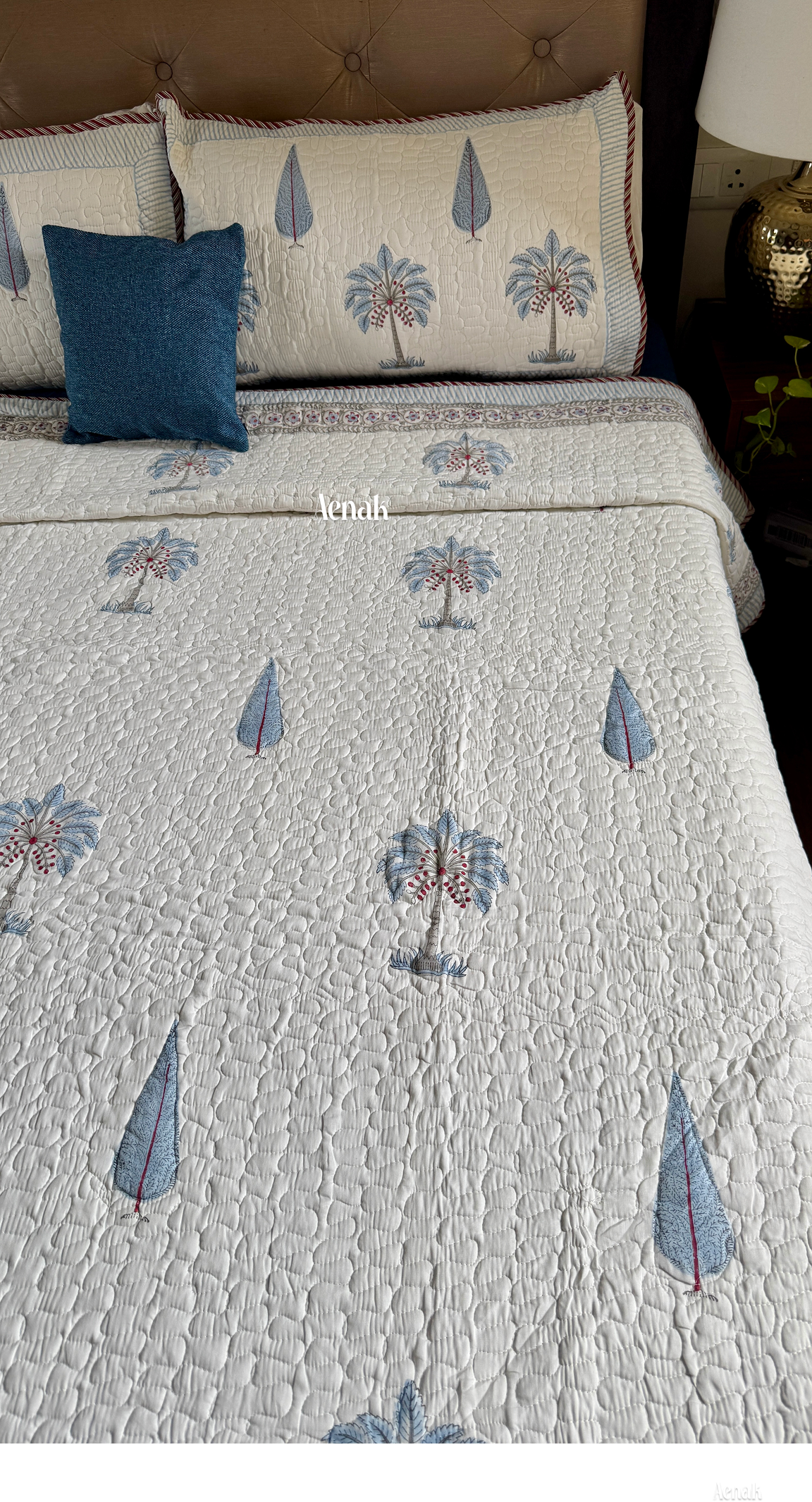 Light Blue Palm Jaal Handblock Printed Reversible Quilted Bedcover