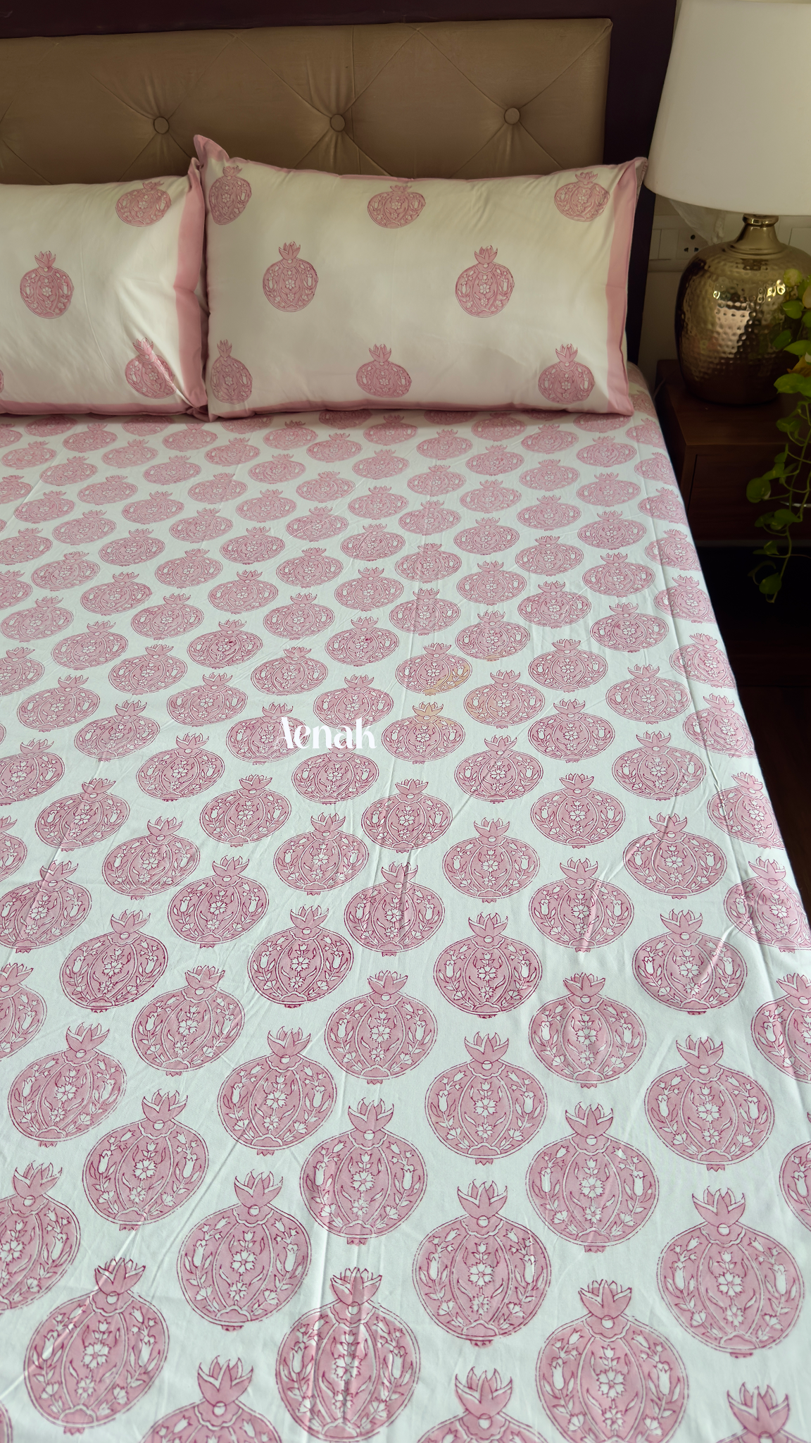 Pink Anaar Jaal Handblock Printed Premium Cotton Bedsheet