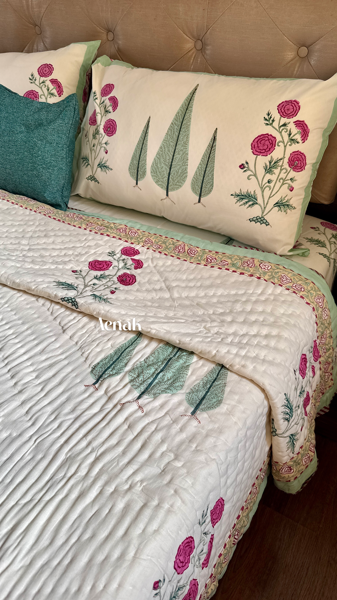 Magenta Floral Garden Handblock Bedsheet + Quilt Combo (Ivory Base)