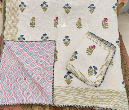 Floral Guldasta Handblock Printed Reversible Quilted Bedcover -105 x108