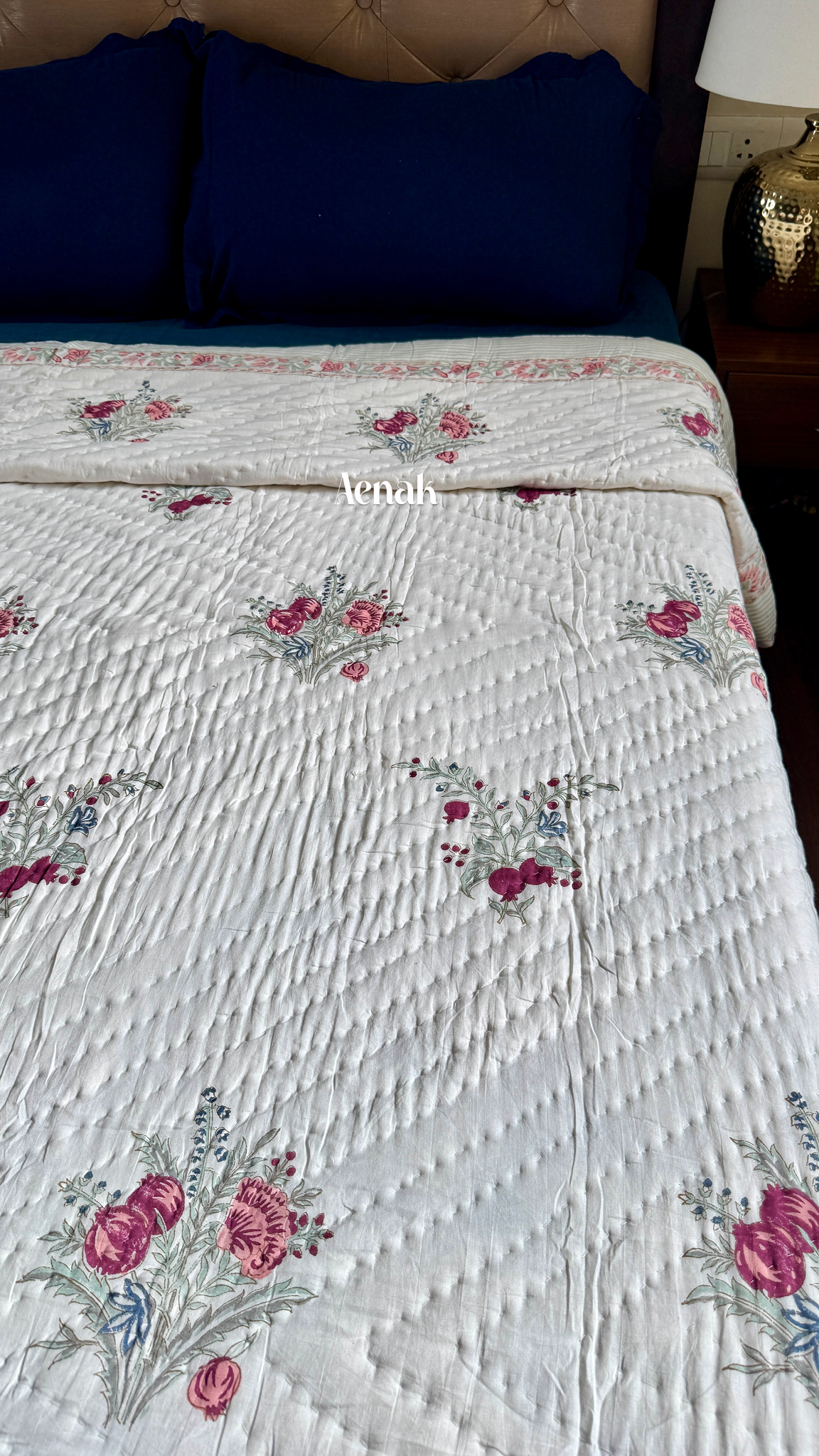 Burgundy Anaar Handblock Bedsheet + Quilt Combo