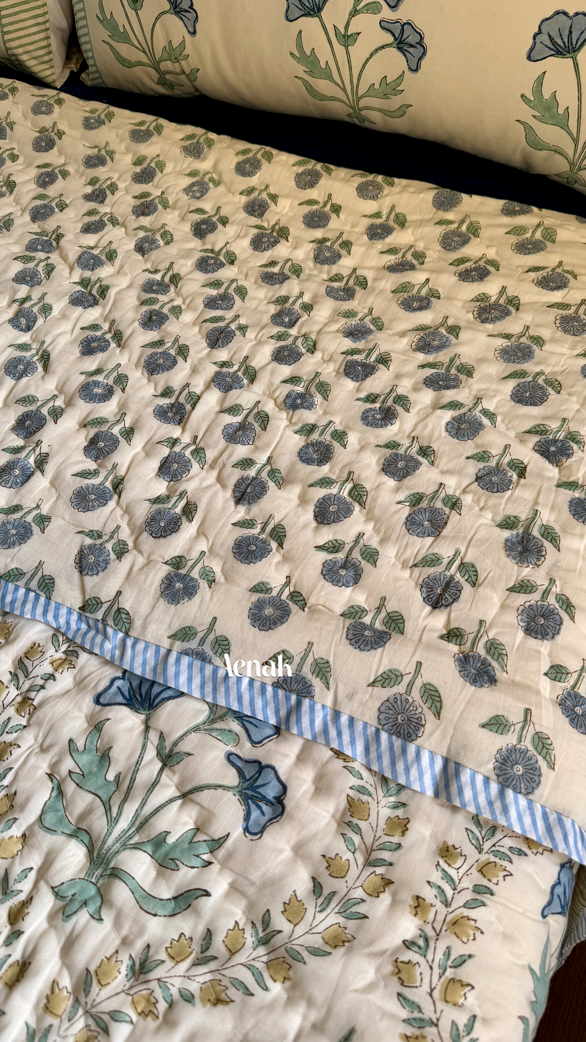 Blue Poppy Handblock Printed Reversible Mulmul Cotton Quilt (Beige Base)
