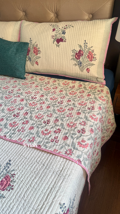 Burgundy Anaar Handblock Printed Reversible Straight Quilted Bedcover Set (Beige Base)