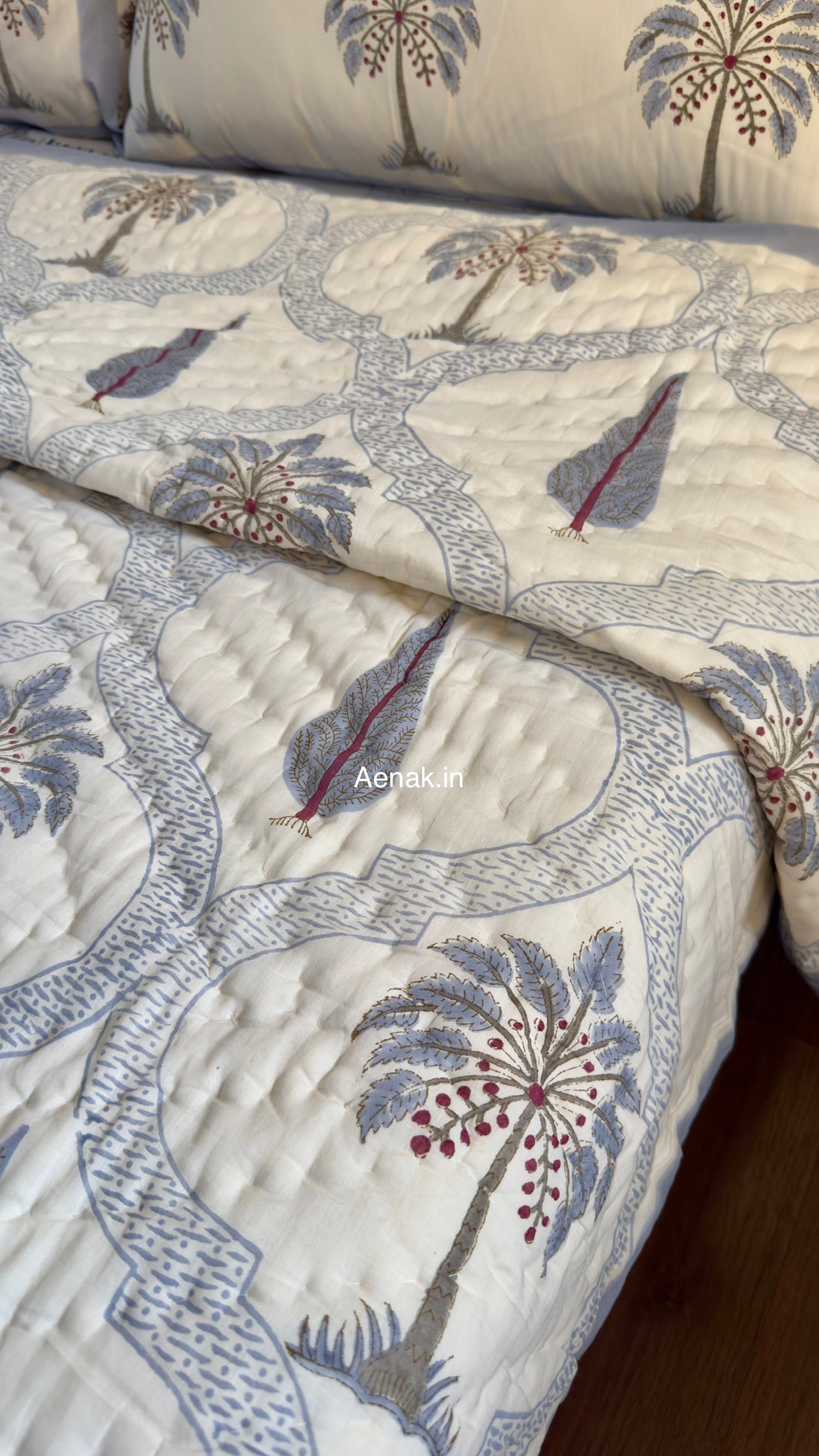 Blue Palm Jaal Handblock Reversible Mulmul Cotton Quilt